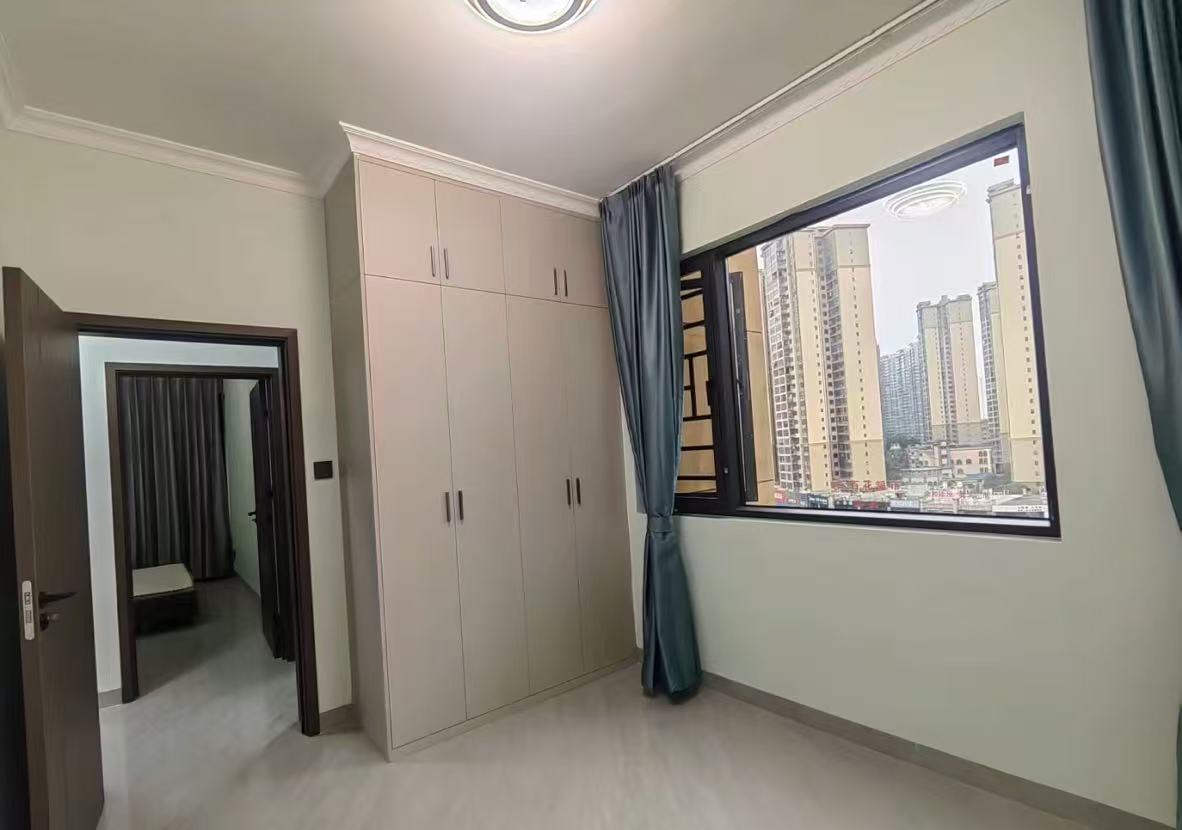 东山领秀 1室0厅0卫 1500.0元/月 东山领秀 1室0厅0卫 1500.0元/月室内图