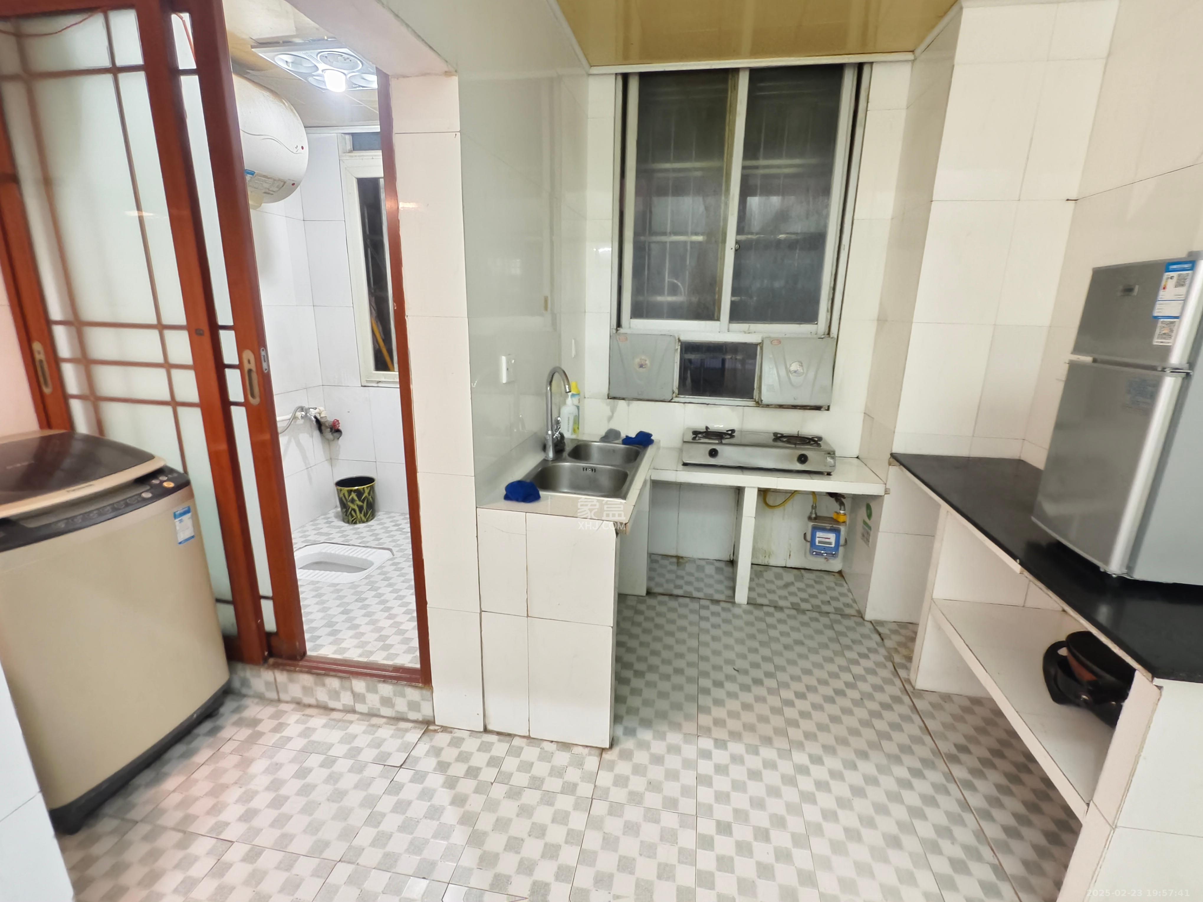 牛串嶺小區(qū)  2室2廳1衛(wèi)   1400.00元/月室內(nèi)圖