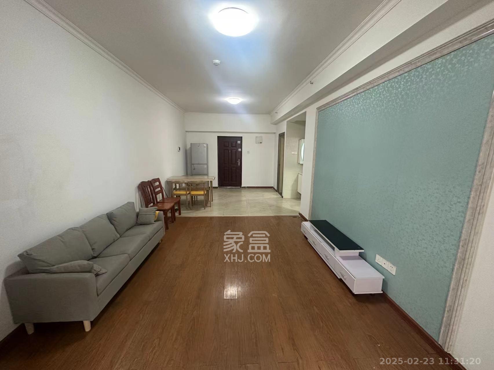 中信凯旋蓝岸(中信新城三期) 1室2厅1卫 2000.0元/月 中信凯旋蓝岸(中信新城三期) 1室2厅1卫 2000.0元/月室内图