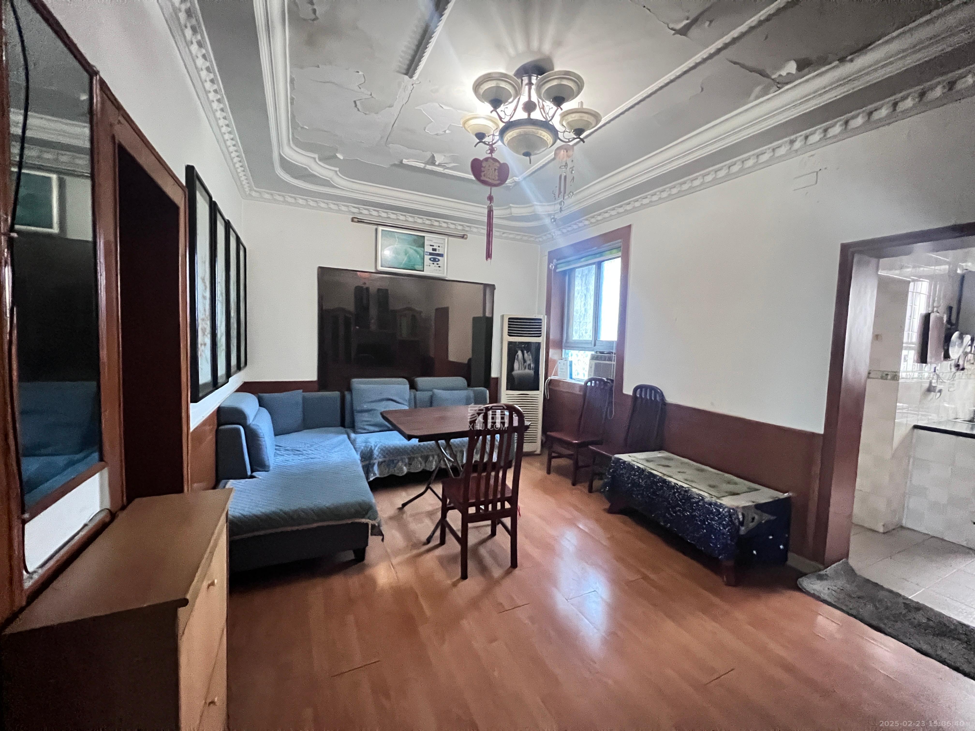 阀门厂宿舍  2室1厅1卫    1200.0元/月 阀门厂宿舍  2室1厅1卫    1200.0元/月