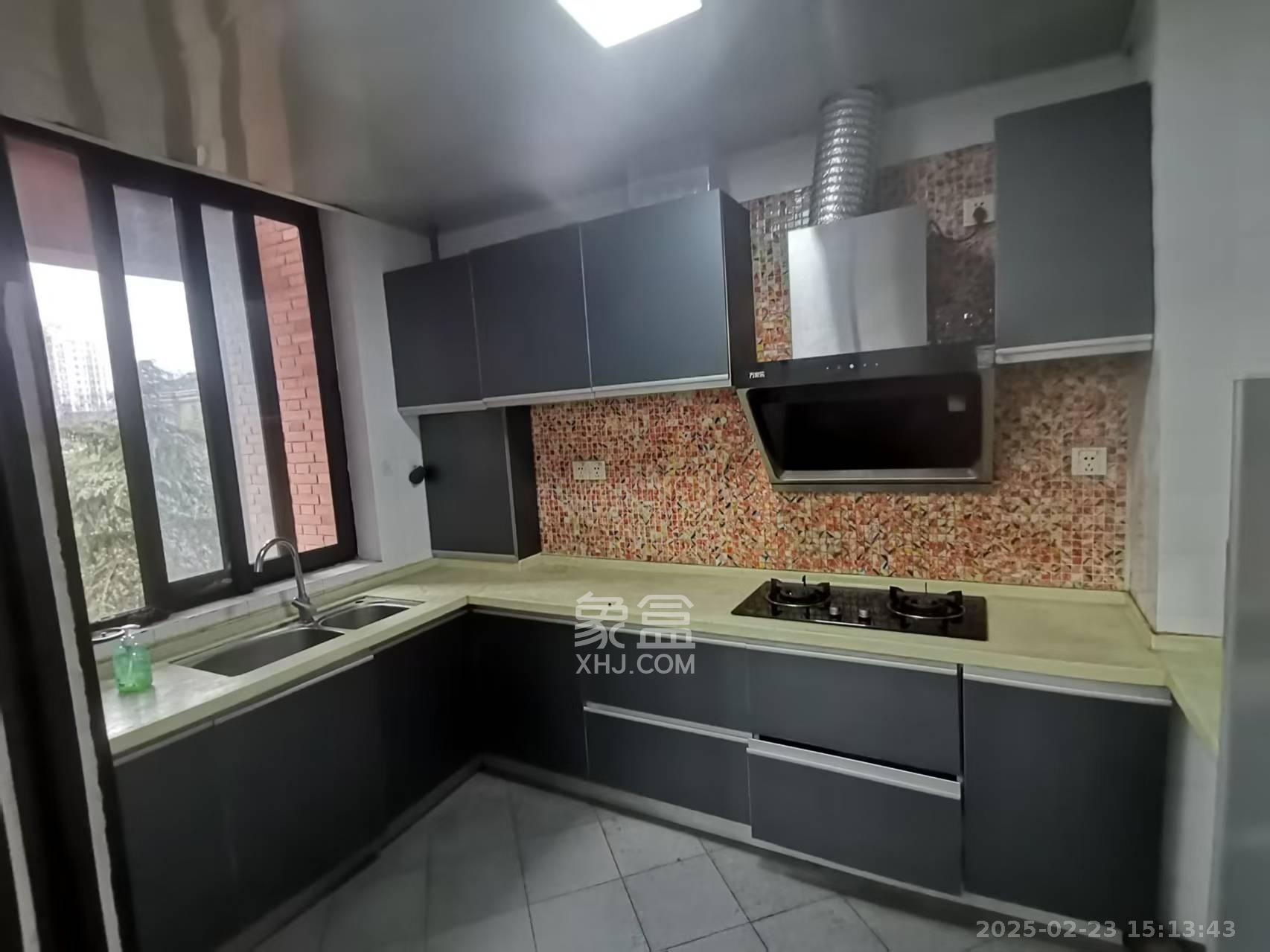 绿城桂花城 3室2厅1卫 2800.0元/月 绿城桂花城 3室2厅1卫 2800.0元/月室内图