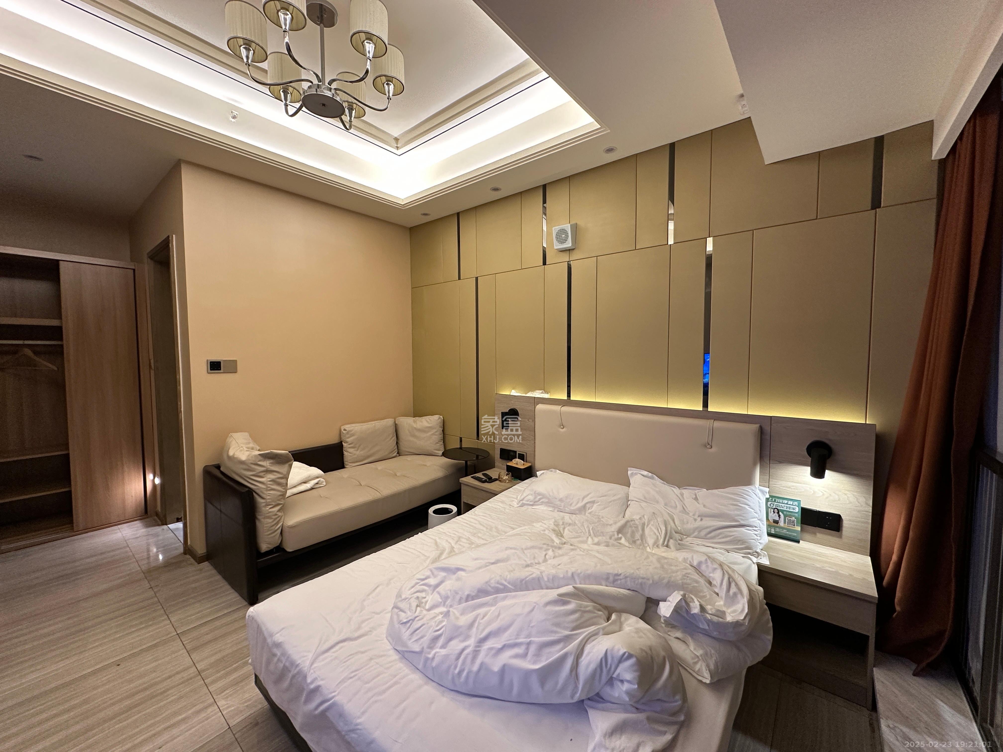 恒大誉府(融誉商业中心) 1室1厅1卫 1650.0元/月 恒大誉府(融誉商业中心) 1室1厅1卫 1650.0元/月室内图