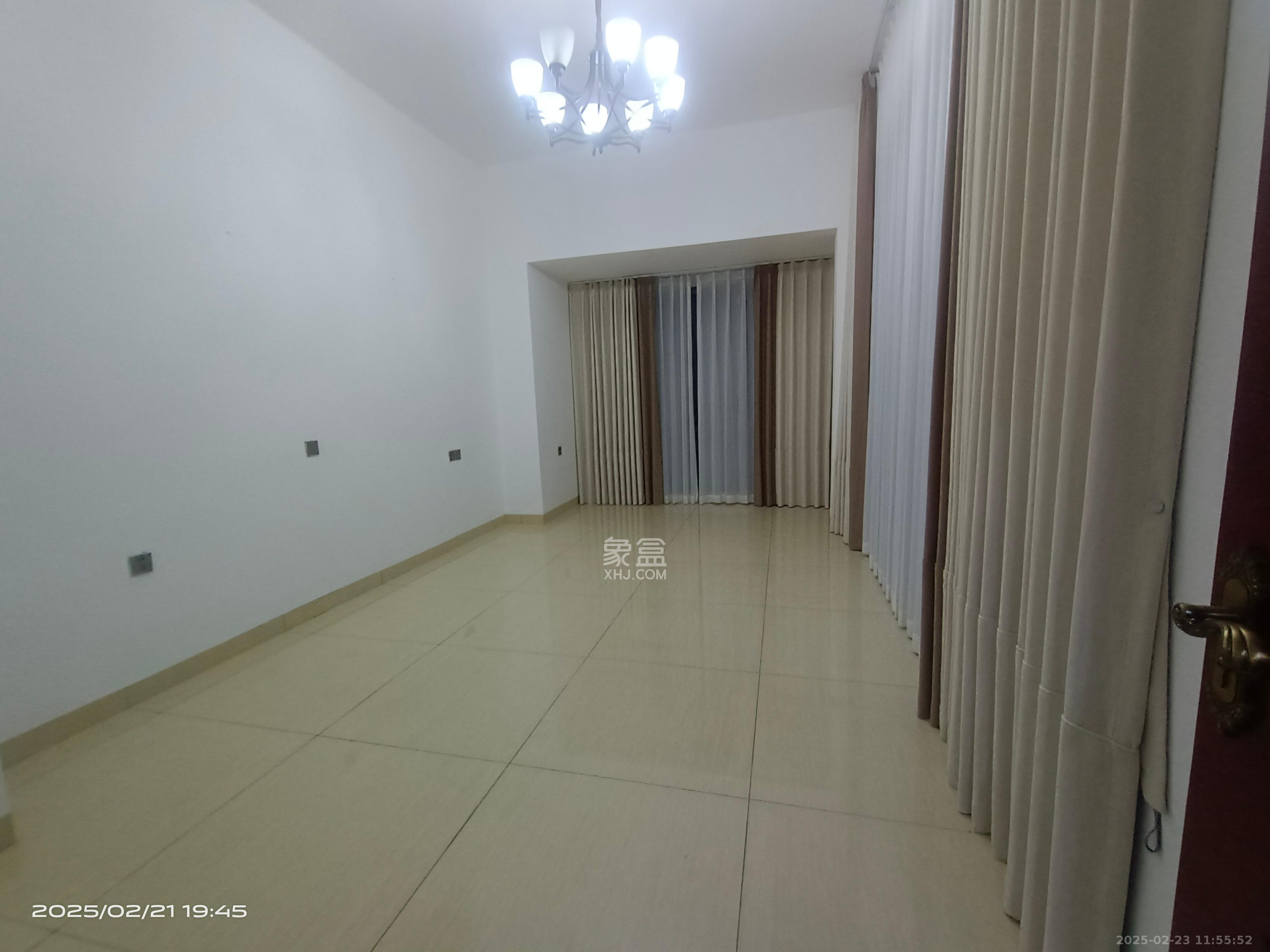 万科金域华府三四期 6室2厅3卫 7000.0元/月 万科金域华府三四期 6室2厅3卫 7000.0元/月室内图