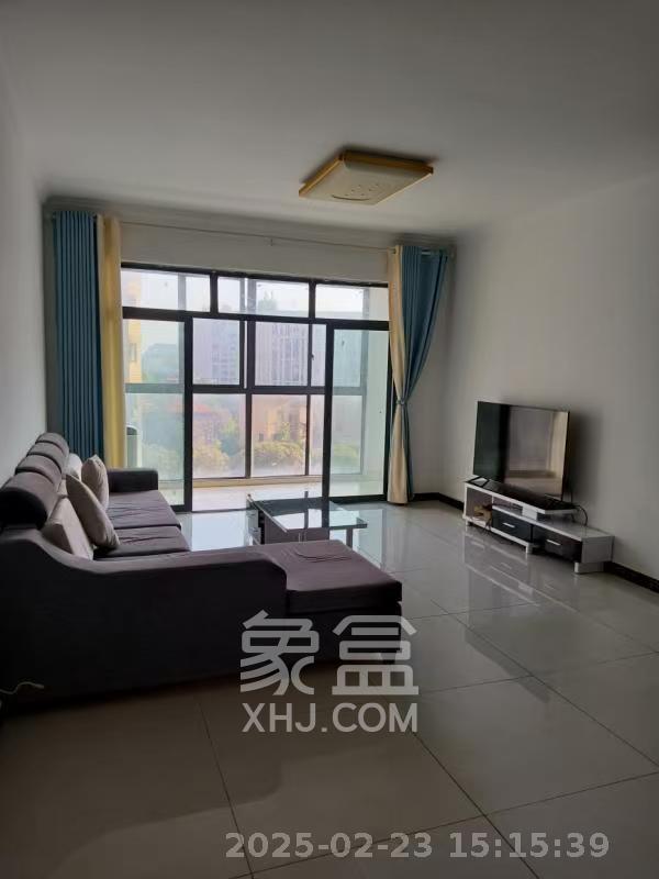 黑金时代广场  4室2厅2卫    2300.0元/月 黑金时代广场  4室2厅2卫    2300.0元/月