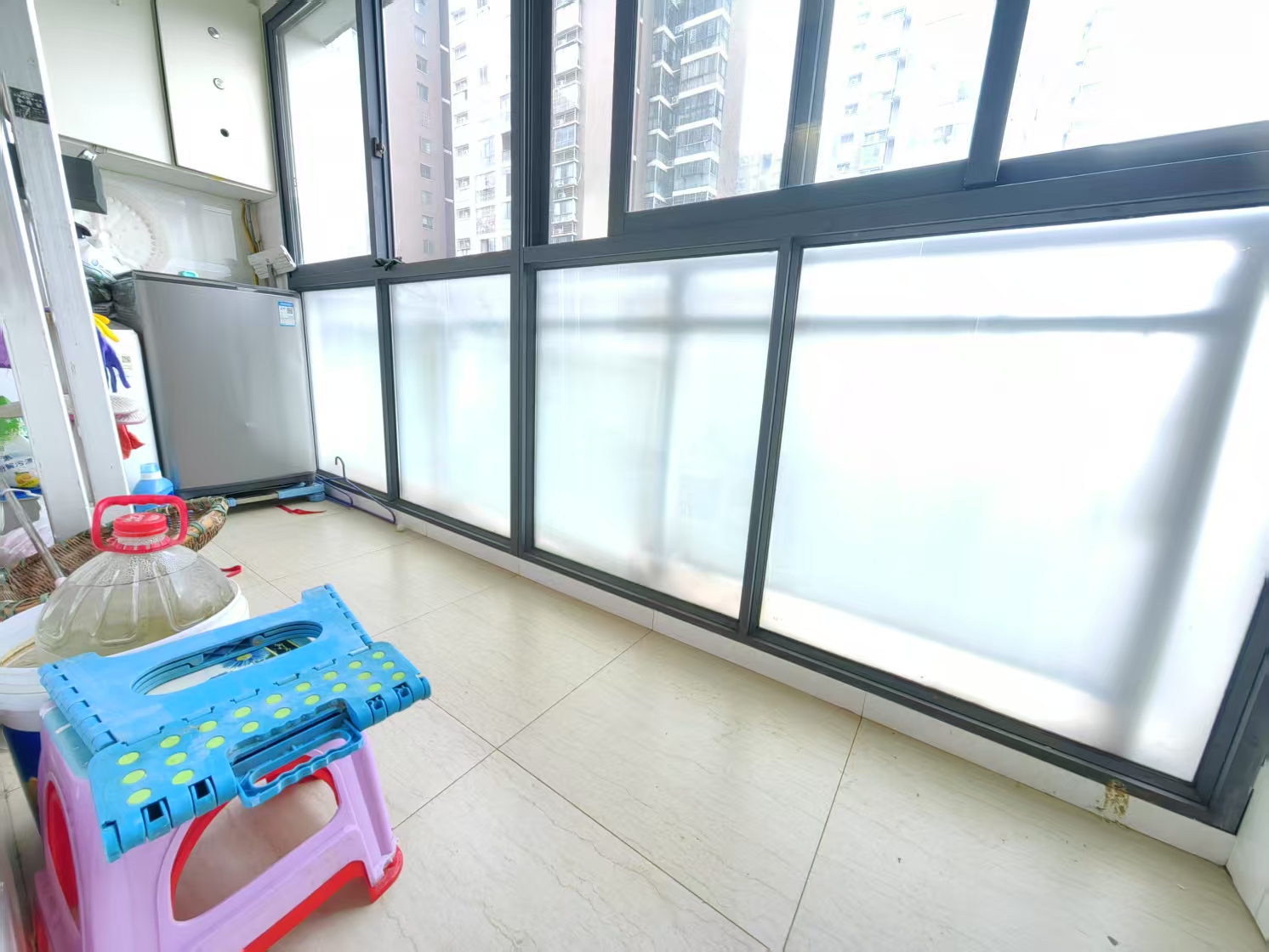 旺佳华府 3室2厅2卫 2080.0元/月 旺佳华府 3室2厅2卫 2080.0元/月室内图