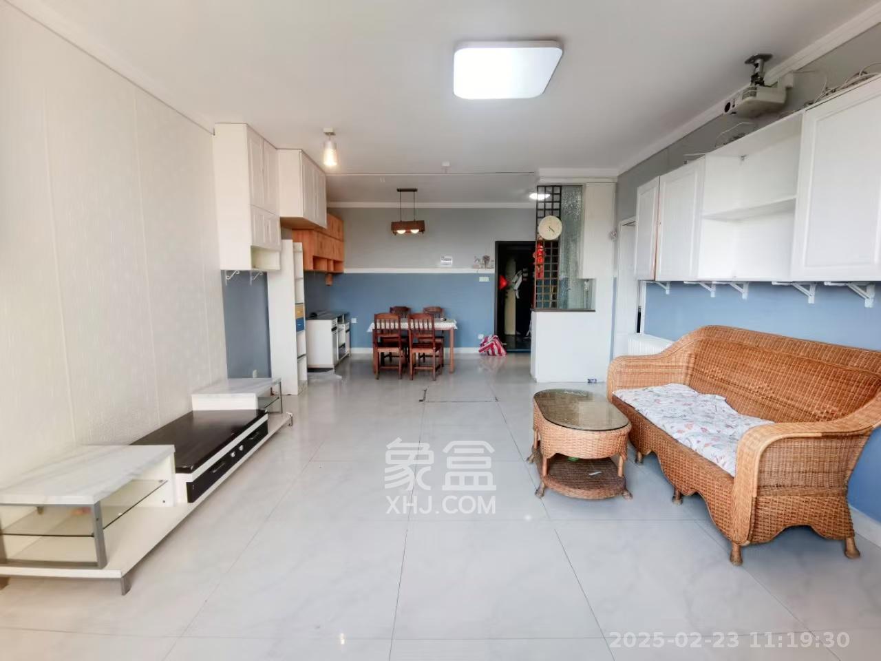万顺家园  3室2厅2卫   3500.00元/月室内图