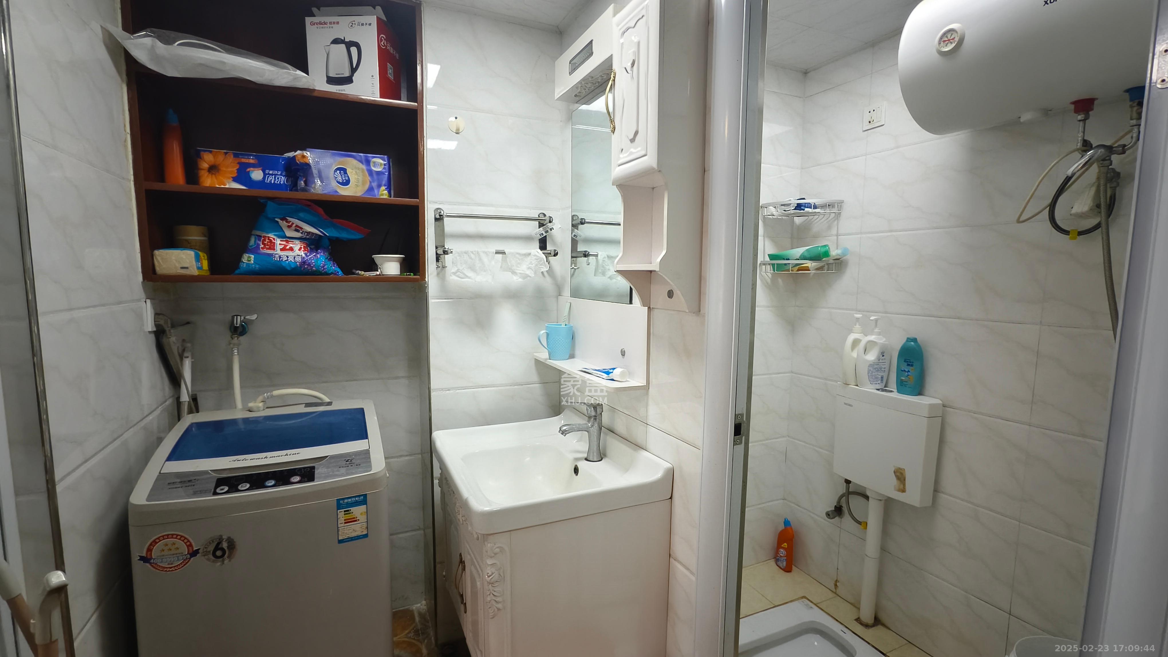 时代星空  1室0厅0卫    1200.0元/月 时代星空  1室0厅0卫    1200.0元/月室内图