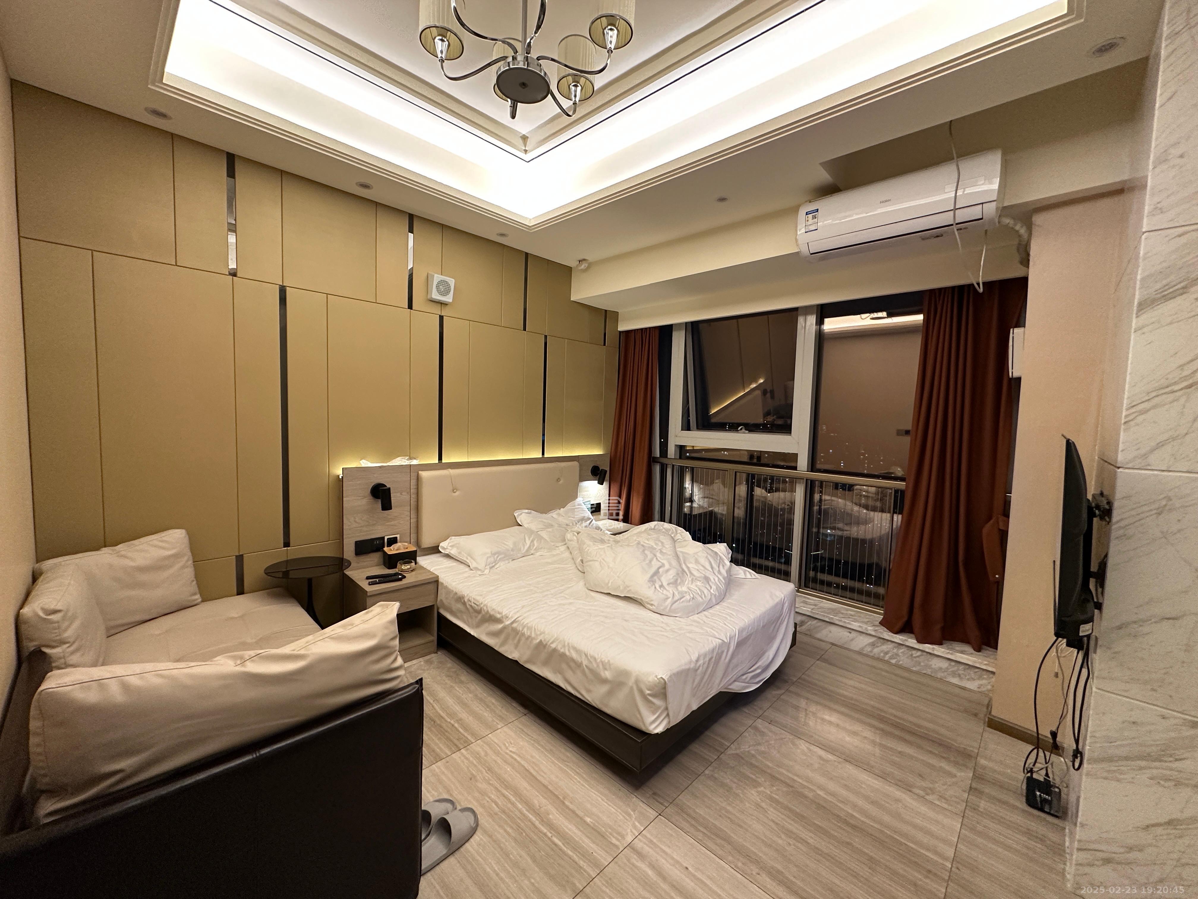 恒大誉府(融誉商业中心) 1室1厅1卫 1650.0元/月 恒大誉府(融誉商业中心) 1室1厅1卫 1650.0元/月室内图