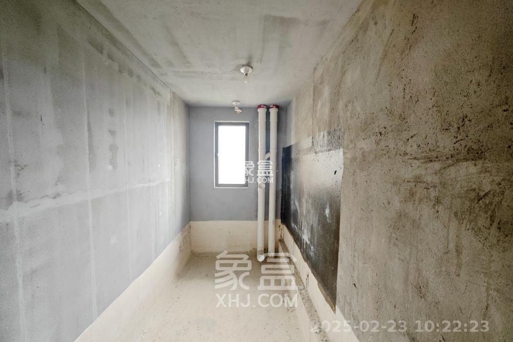 国欣向荣府 4室2厅2卫 1000.0元/月 国欣向荣府 4室2厅2卫 1000.0元/月室内图