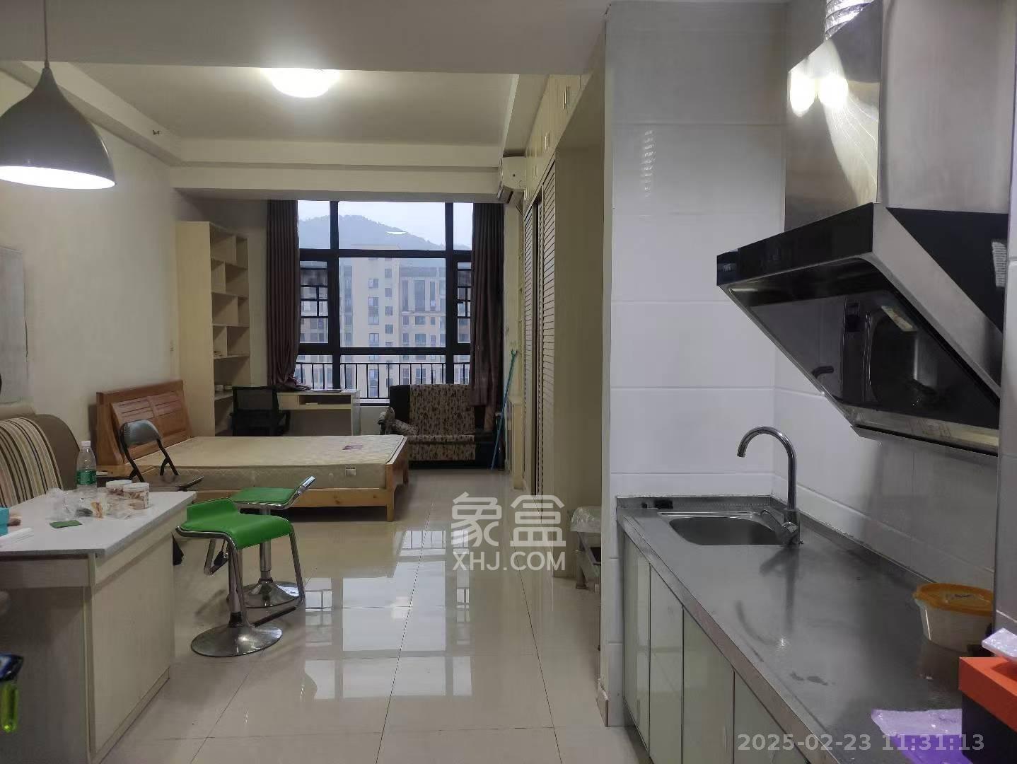 金茂梅溪湖 1室1厅1卫 1650.0元/月 金茂梅溪湖 1室1厅1卫 1650.0元/月室内图