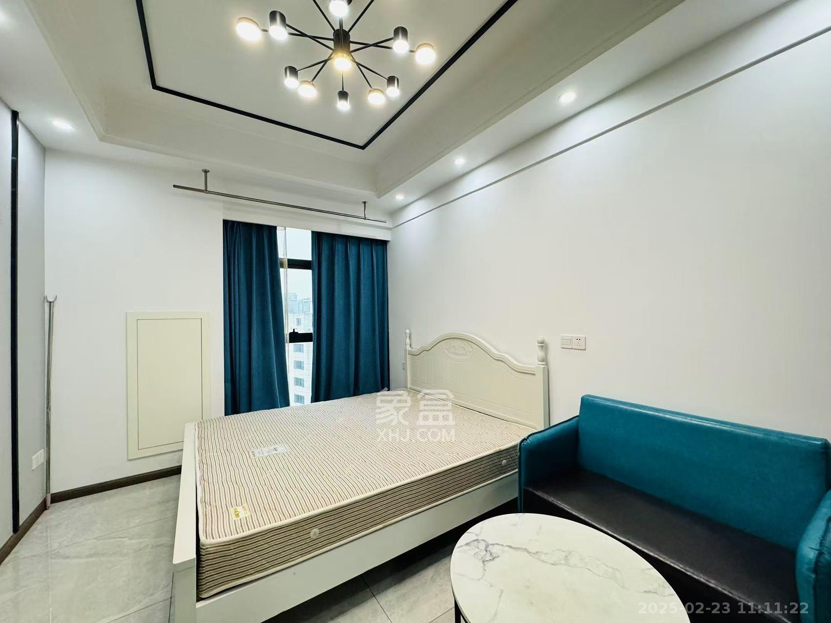 东盈商业广场(华泉城市广场) 1室1厅1卫 1700.0元/月 东盈商业广场(华泉城市广场) 1室1厅1卫 1700.0元/月室内图