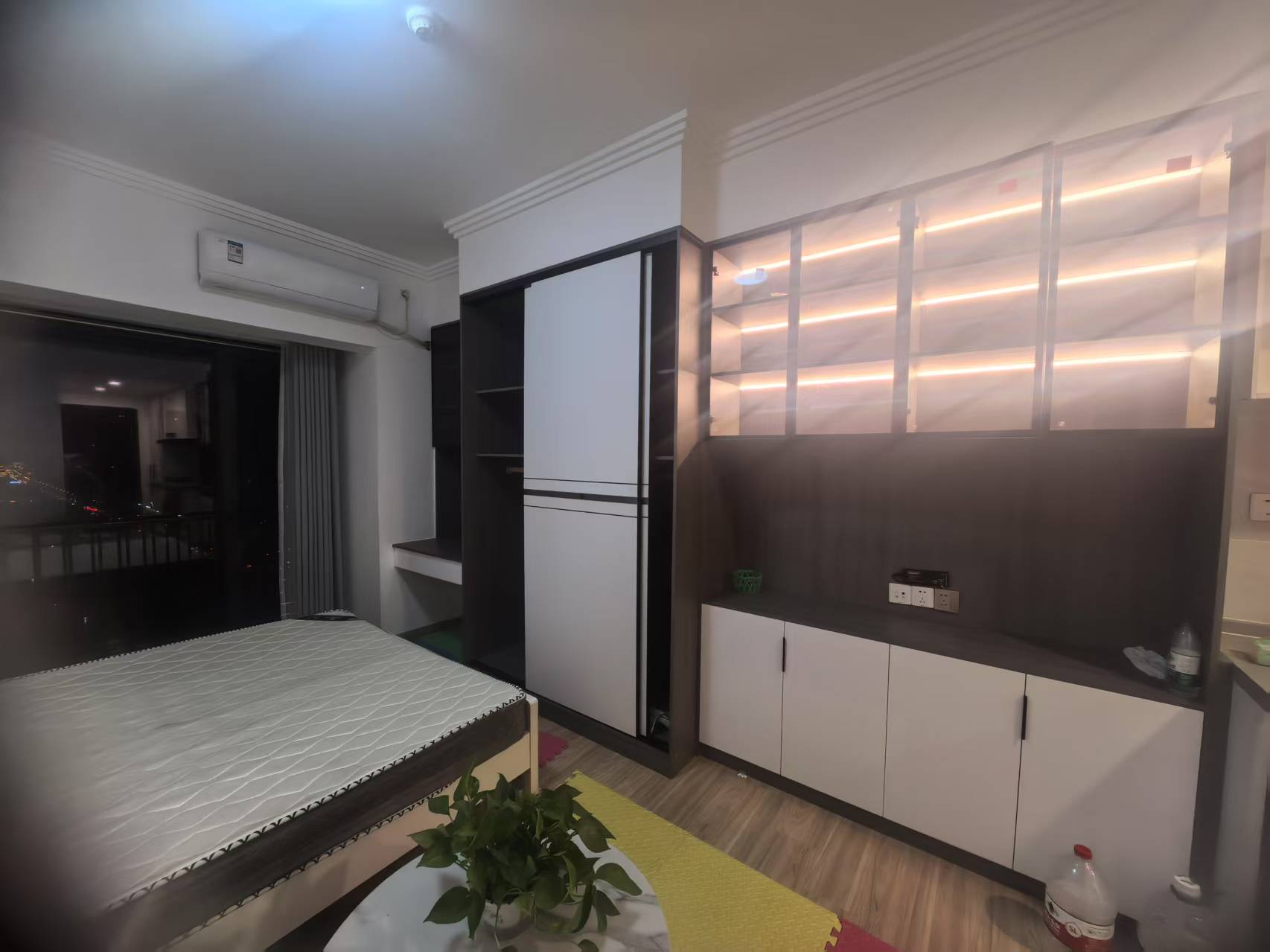 碧桂园壹中心 1室1厅1卫 1500.0元/月 碧桂园壹中心 1室1厅1卫 1500.0元/月室内图