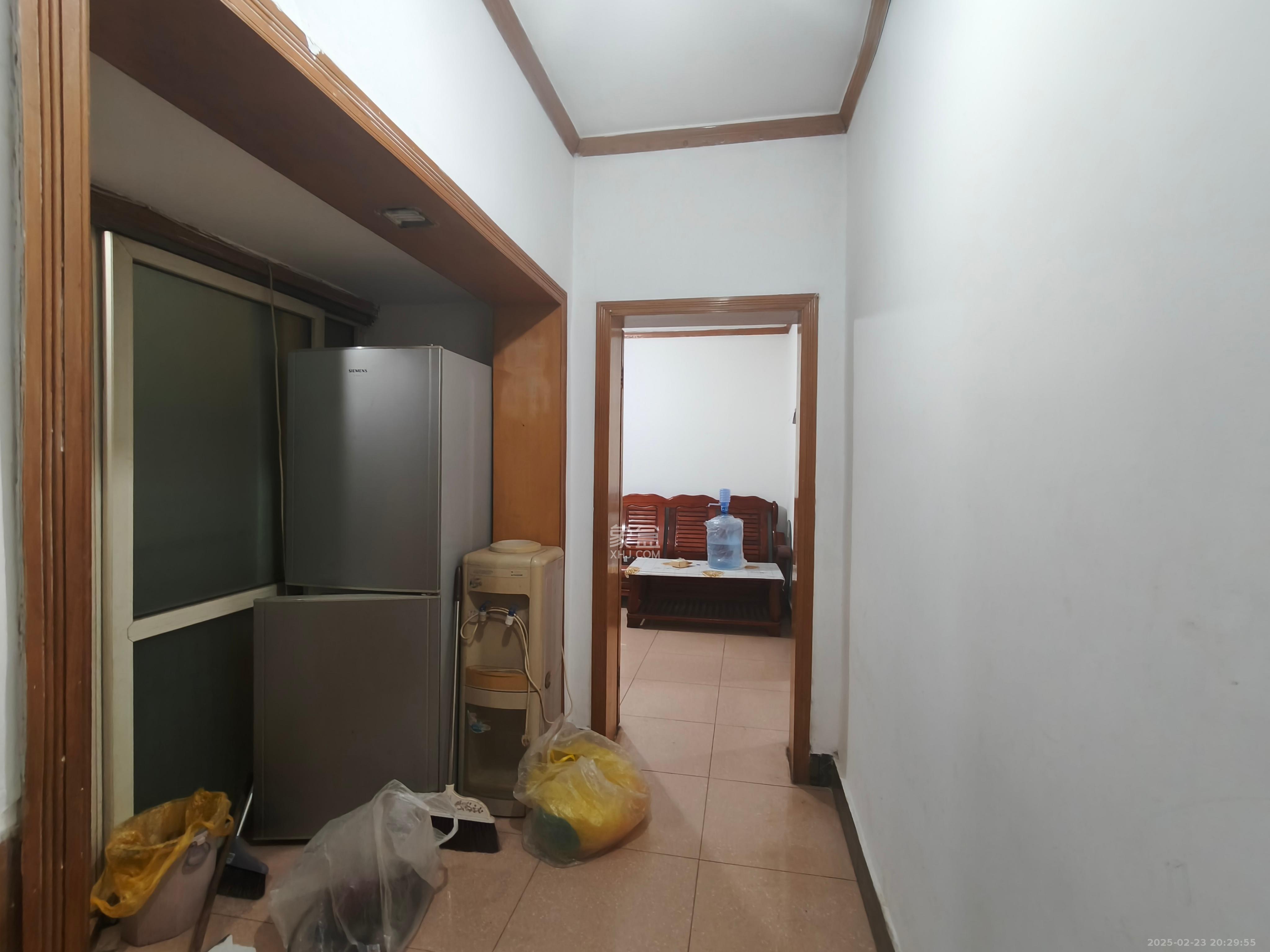 红旗区四片 2室1厅1卫 1400.0元/月 红旗区四片 2室1厅1卫 1400.0元/月室内图