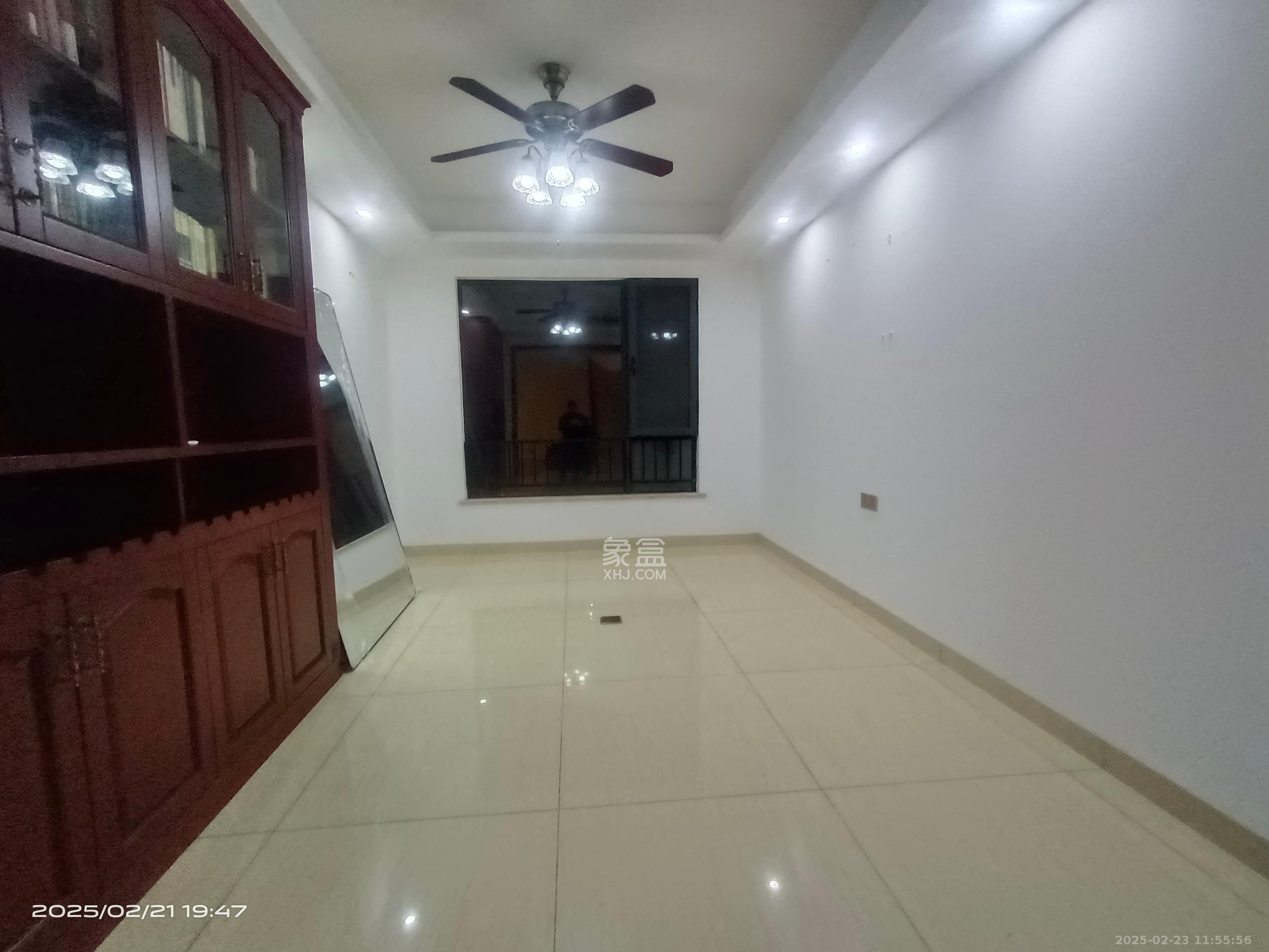 万科金域华府三四期 6室2厅3卫 7000.0元/月 万科金域华府三四期 6室2厅3卫 7000.0元/月室内图