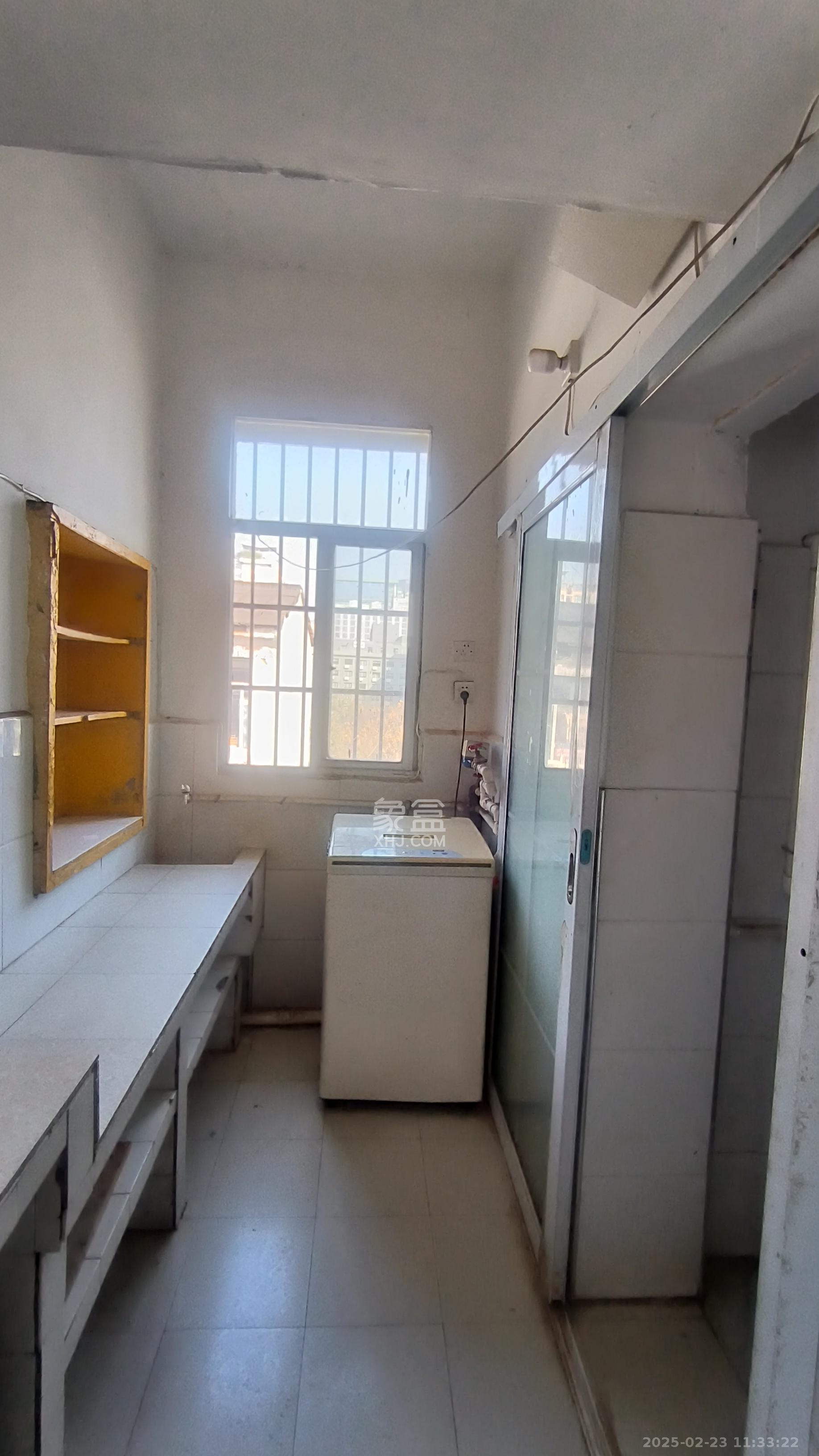 韶山路散盘 4室1厅1卫 1700.0元/月 韶山路散盘 4室1厅1卫 1700.0元/月室内图