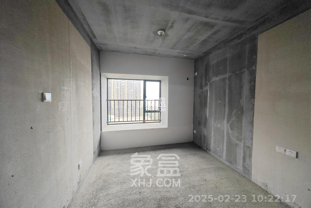 国欣向荣府 4室2厅2卫 1000.0元/月 国欣向荣府 4室2厅2卫 1000.0元/月室内图