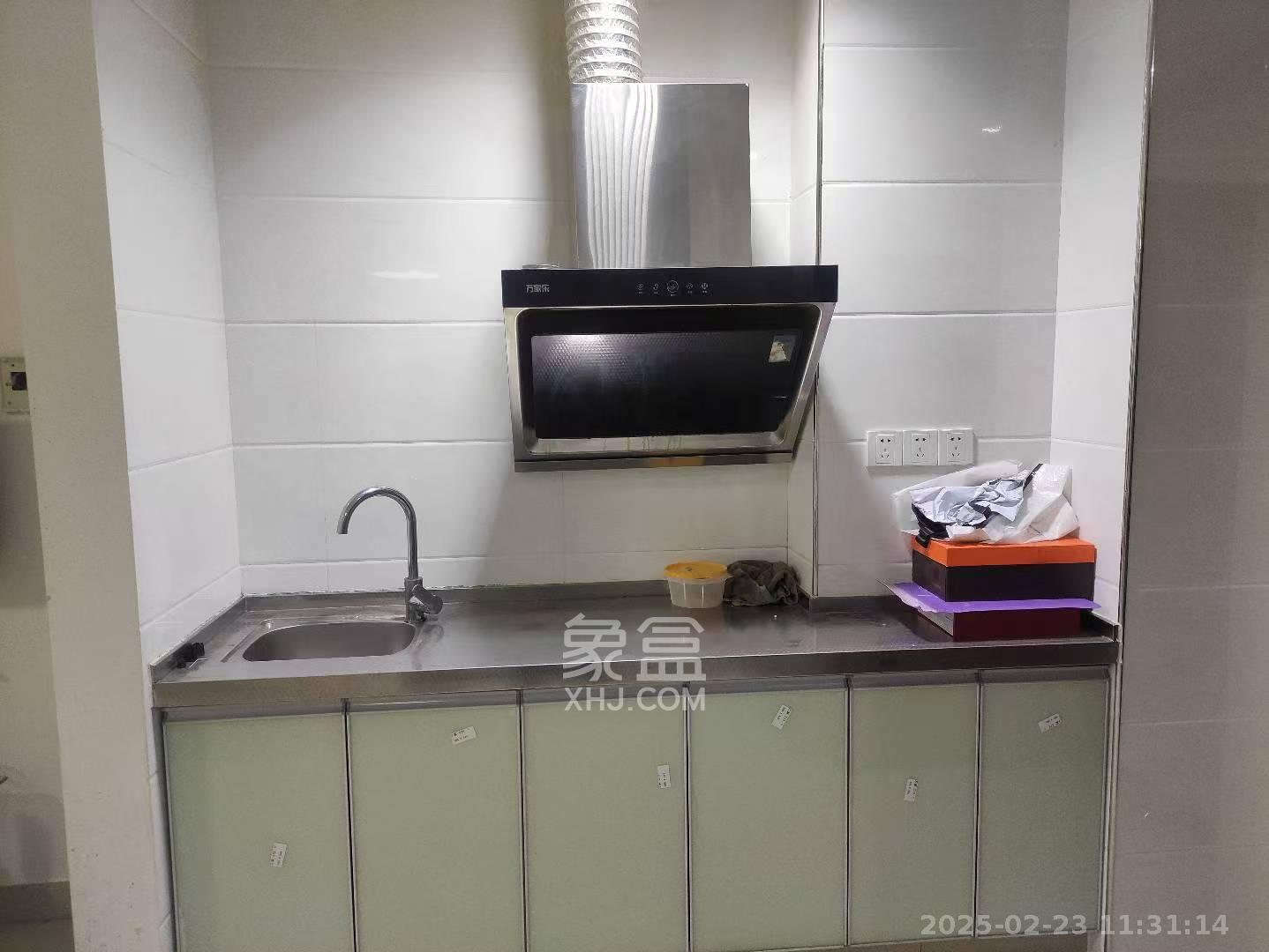 金茂梅溪湖  1室1厅1卫   1650.00元/月室内图