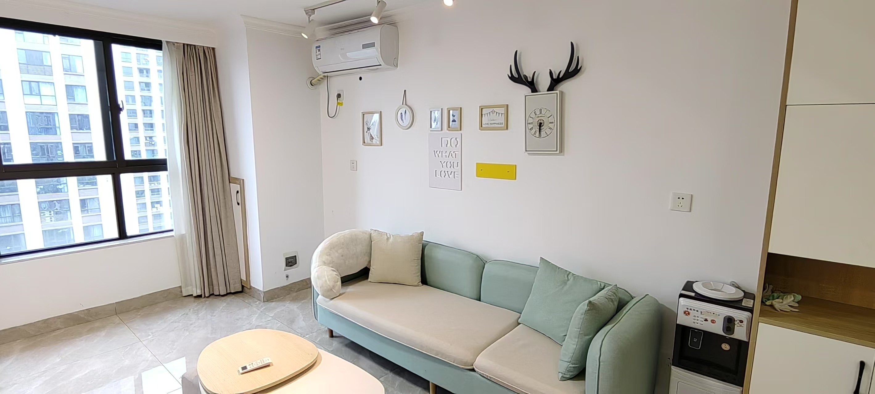 万恒公馆 1室1厅1卫 2000.0元/月 万恒公馆 1室1厅1卫 2000.0元/月室内图