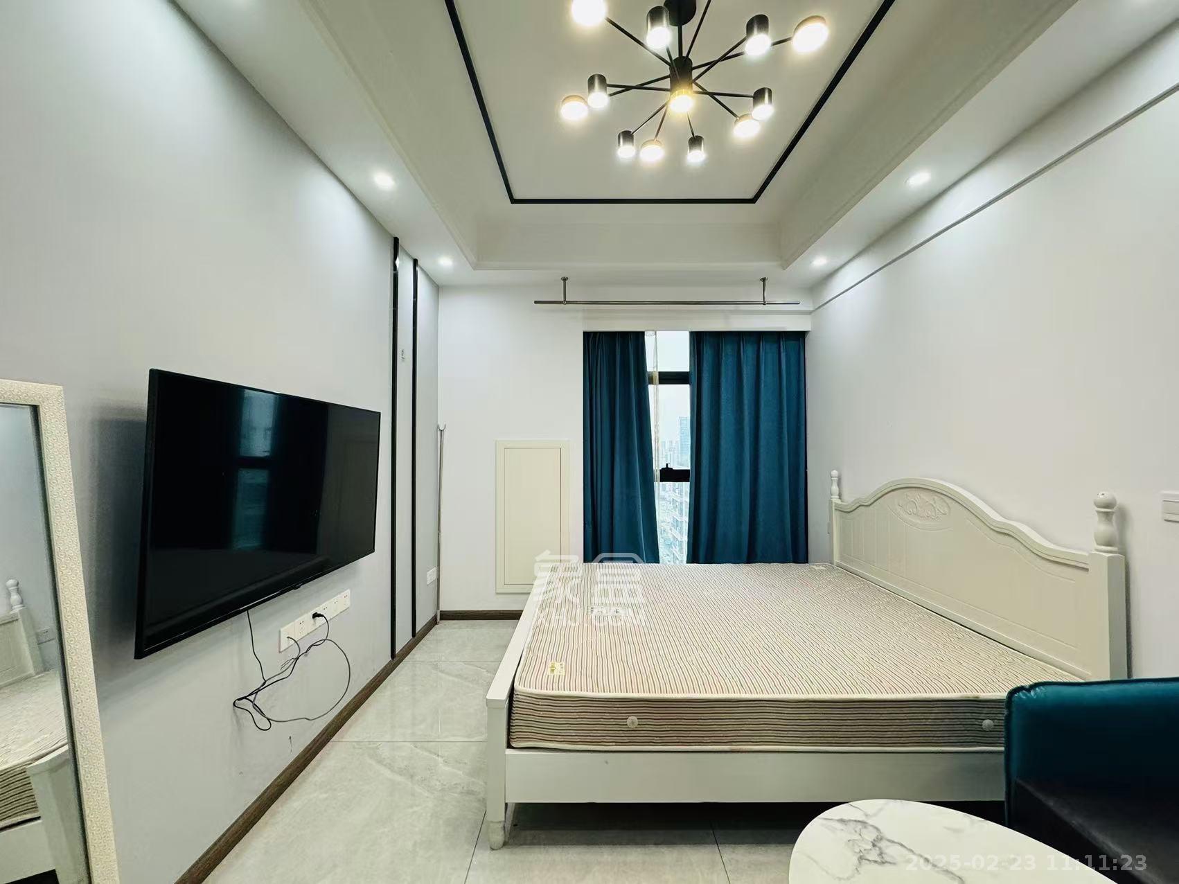 东盈商业广场(华泉城市广场) 1室1厅1卫 1700.0元/月 东盈商业广场(华泉城市广场) 1室1厅1卫 1700.0元/月室内图