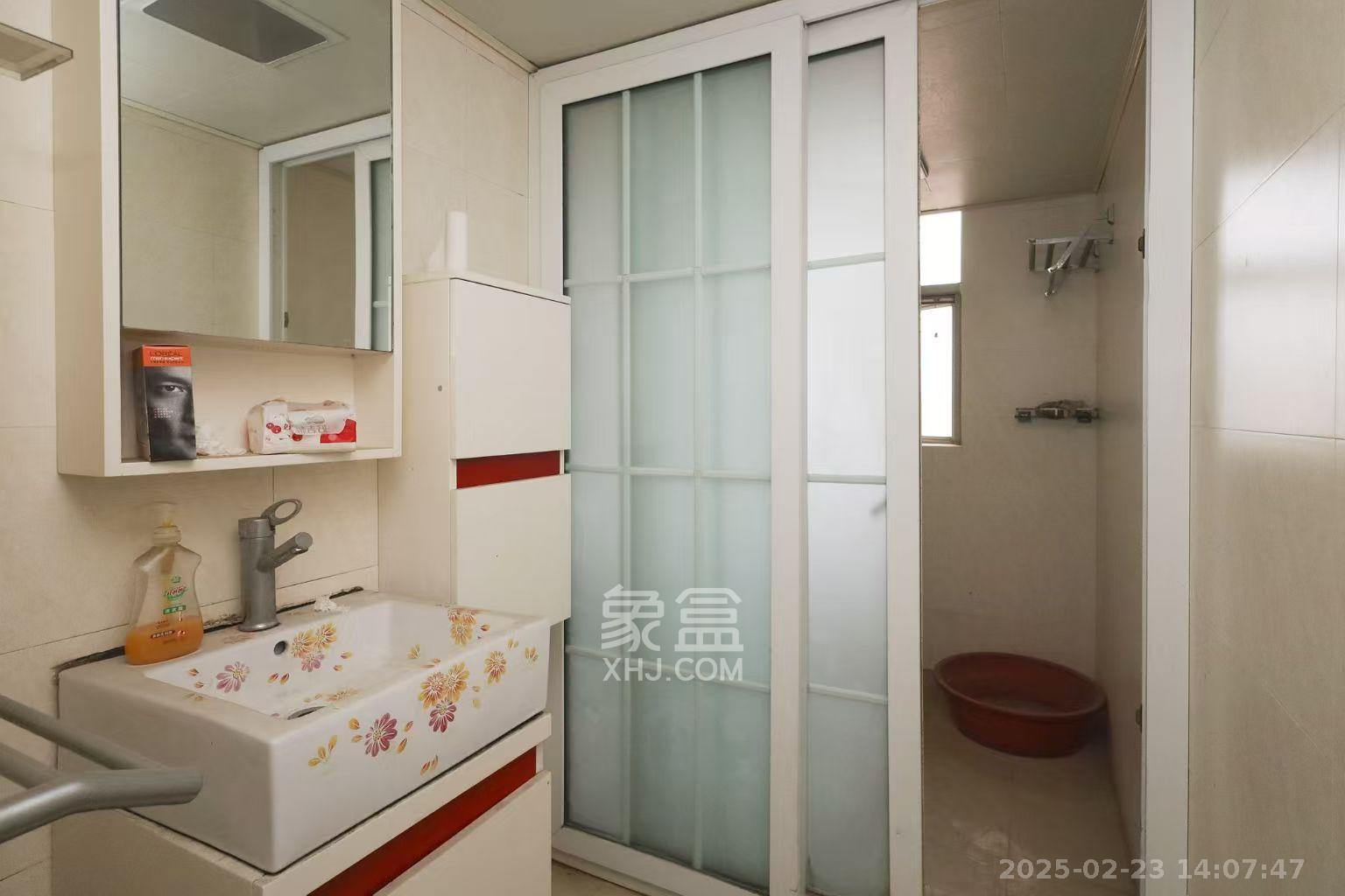 香海西岸  3室2厅2卫   3500.00元/月室内图