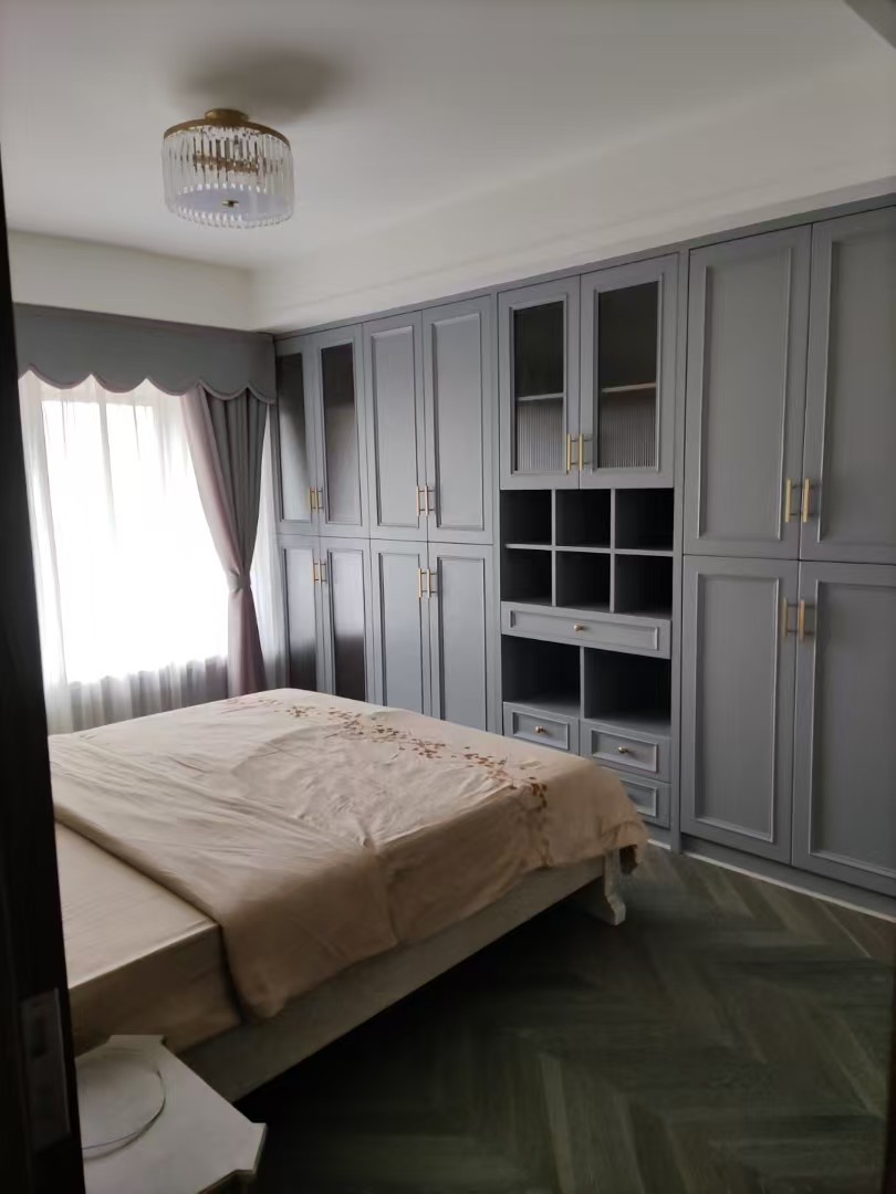 碧桂园豪园 4室2厅2卫 103.8万 碧桂园豪园 4室2厅2卫 103.8万客厅