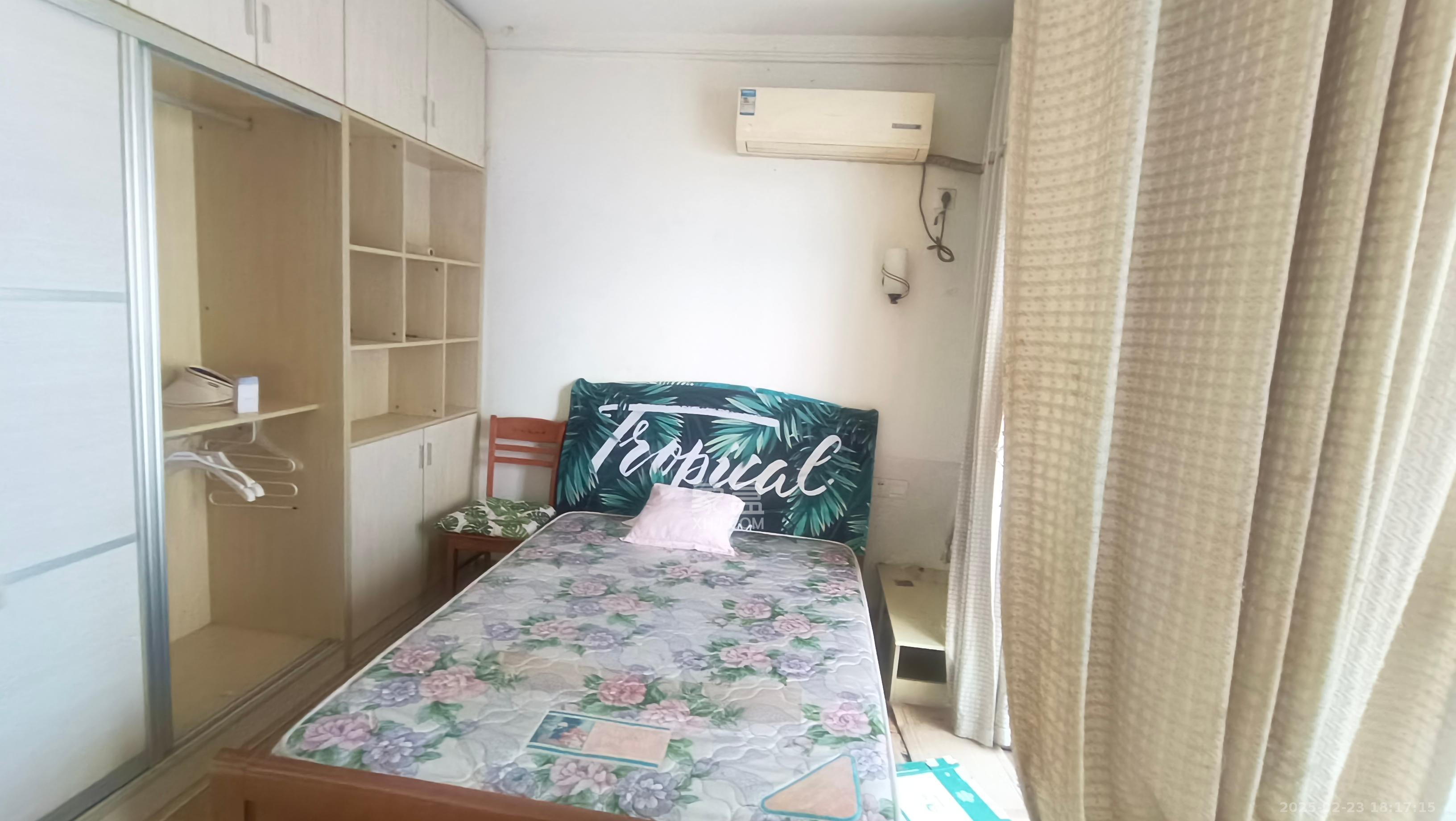 锦湘国际星城三期(锦绣苑) 1室1厅1卫 1500.0元/月 锦湘国际星城三期(锦绣苑) 1室1厅1卫 1500.0元/月室内图