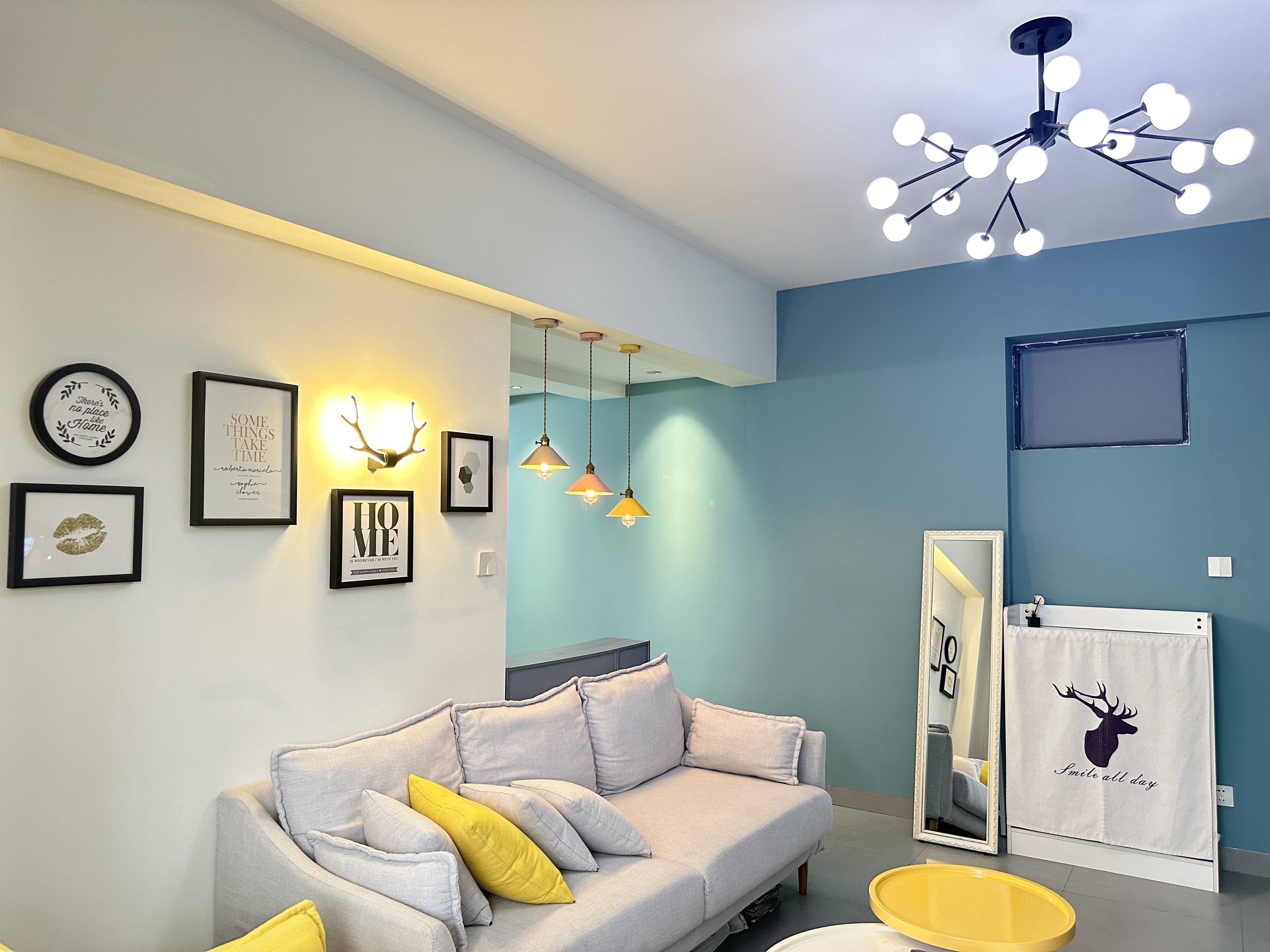 怡和湖城大境  2室1厅1卫    148.0万 怡和湖城大境  2室1厅1卫    148.0万客厅