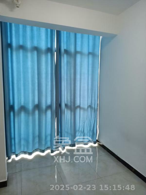 黑金时代广场 4室2厅2卫 2300.0元/月 黑金时代广场 4室2厅2卫 2300.0元/月室内图