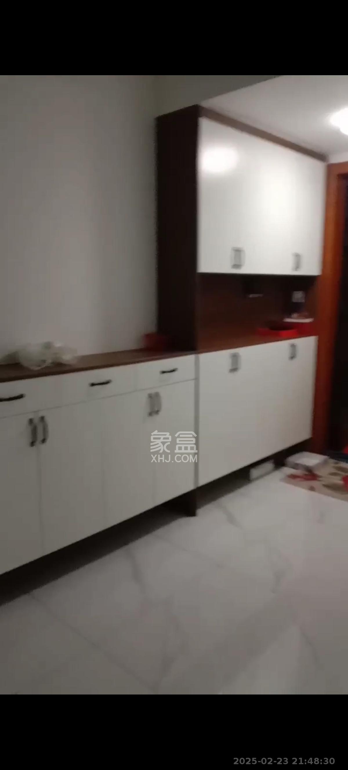 五矿万境蓝山  1室0厅0卫   2800.00元/月