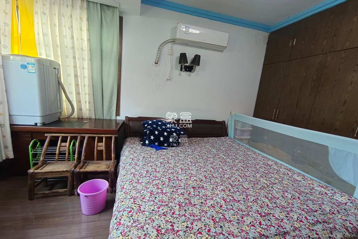 马王堆汽配城 2室1厅1卫 2100.0元/月 马王堆汽配城 2室1厅1卫 2100.0元/月室内图