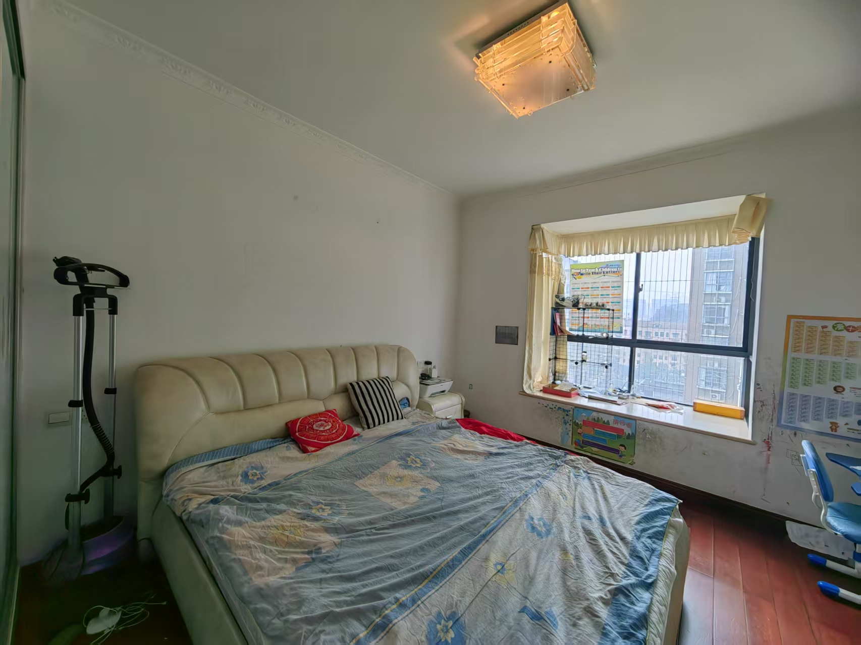 旺佳华府 3室2厅2卫 2080.0元/月 旺佳华府 3室2厅2卫 2080.0元/月室内图