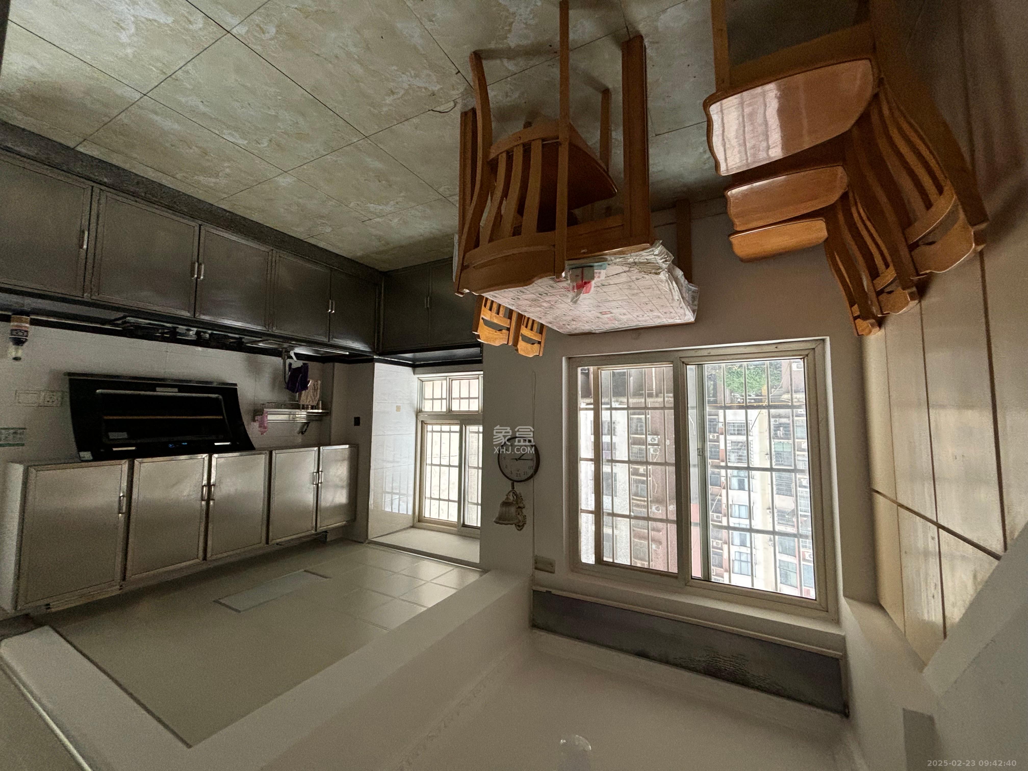 涂北社区-涂北新村 4室2厅2卫 2100.0元/月 涂北社区-涂北新村 4室2厅2卫 2100.0元/月室内图