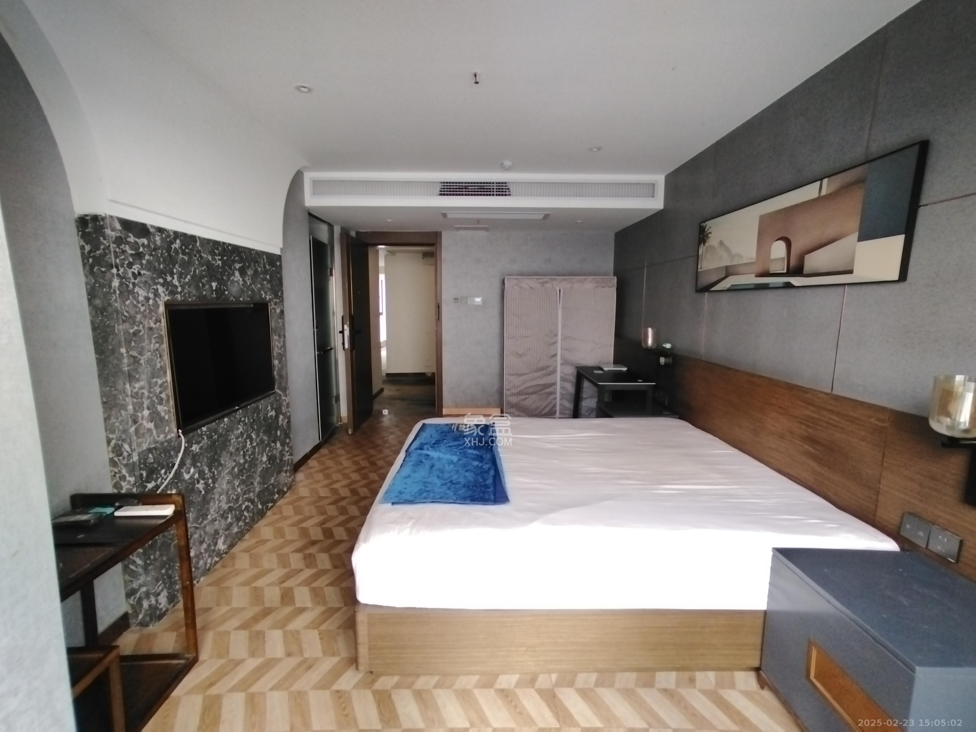 世茂铂翠湾四期(世茂悦享) 2室1厅1卫 2000.0元/月 世茂铂翠湾四期(世茂悦享) 2室1厅1卫 2000.0元/月室内图