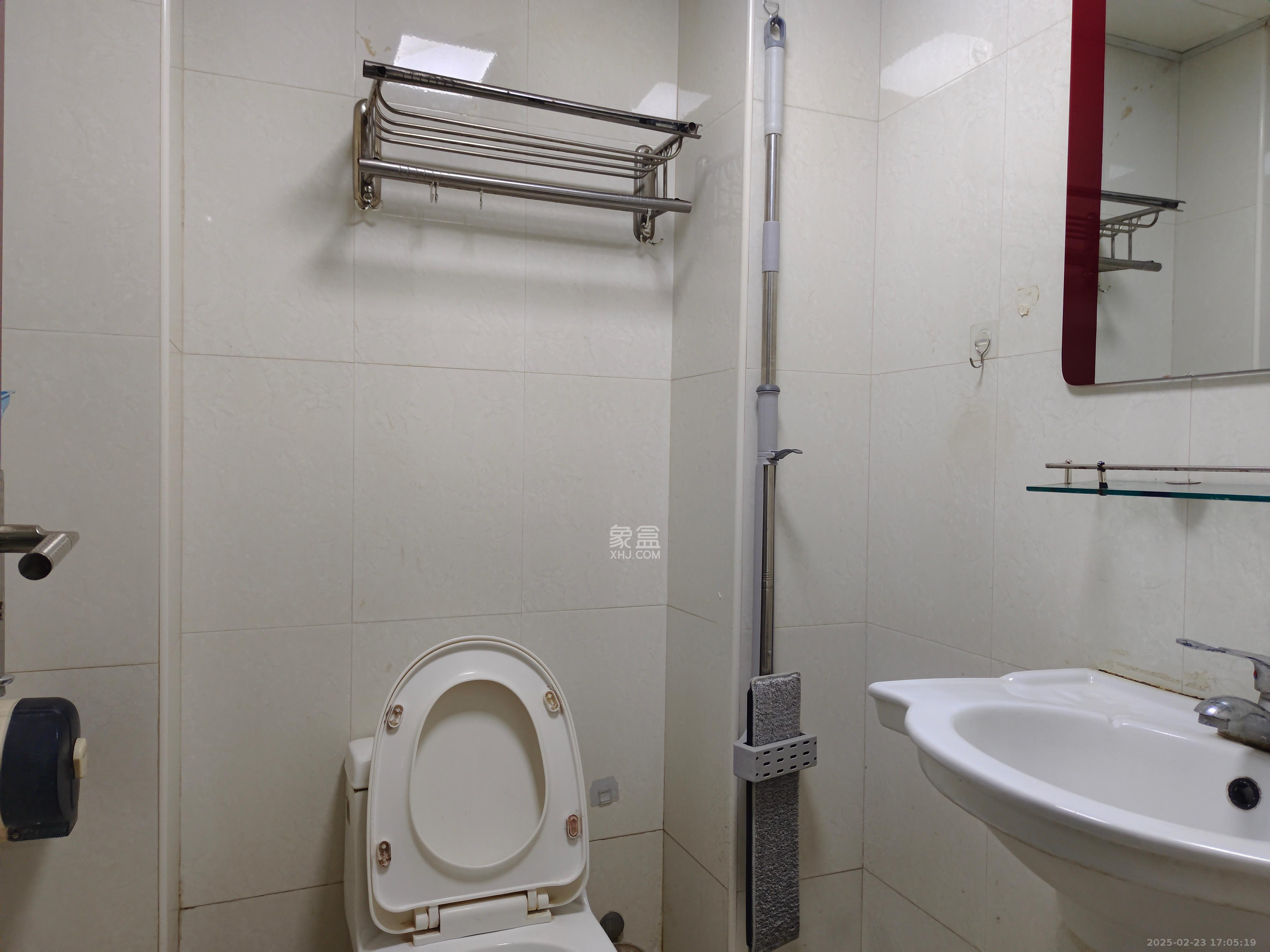 鹏程世家 1室1厅1卫 2500.0元/月 鹏程世家 1室1厅1卫 2500.0元/月室内图