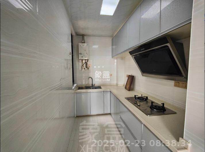 金轮翡翠名园 3室2厅1卫 1700.0元/月 金轮翡翠名园 3室2厅1卫 1700.0元/月室内图