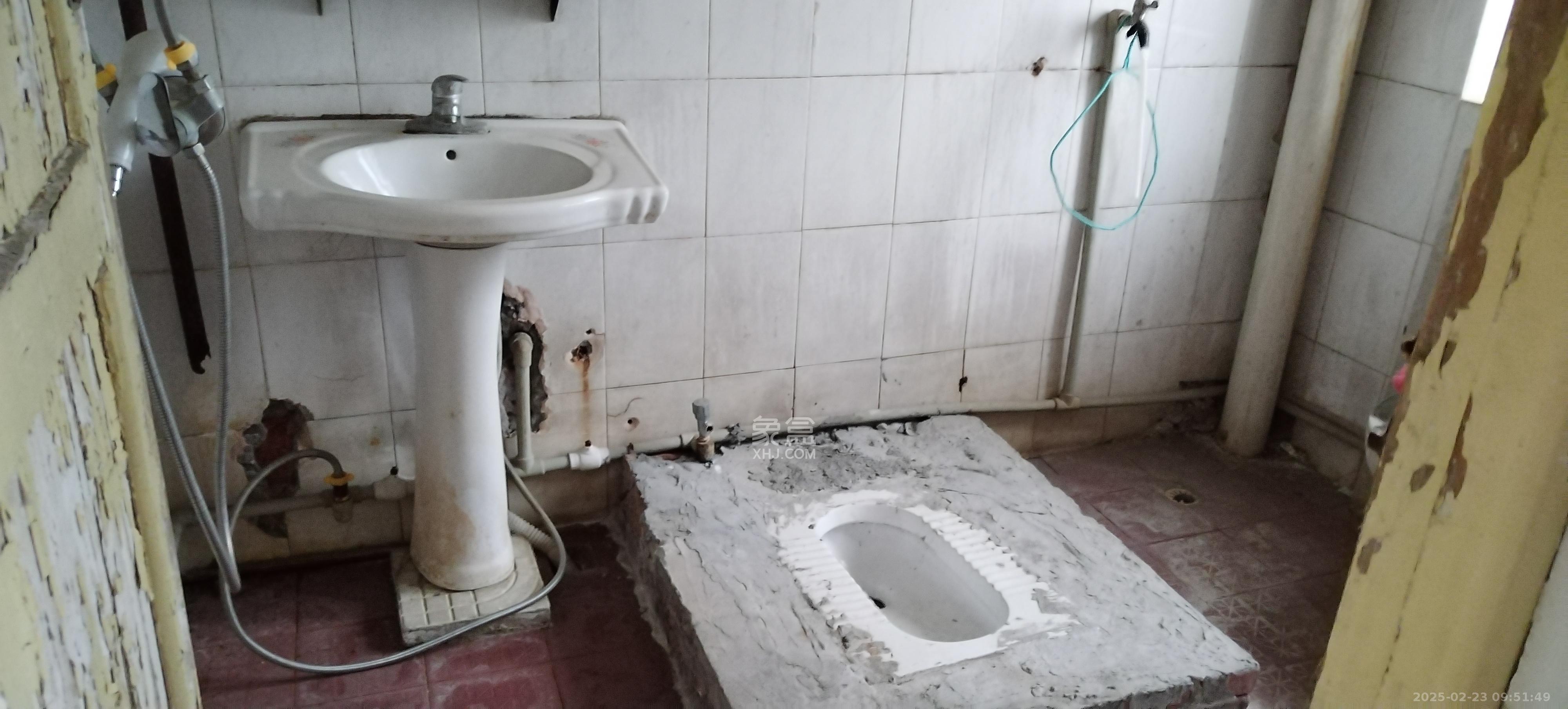 南苑花园 2室2厅1卫 1200.0元/月 南苑花园 2室2厅1卫 1200.0元/月室内图