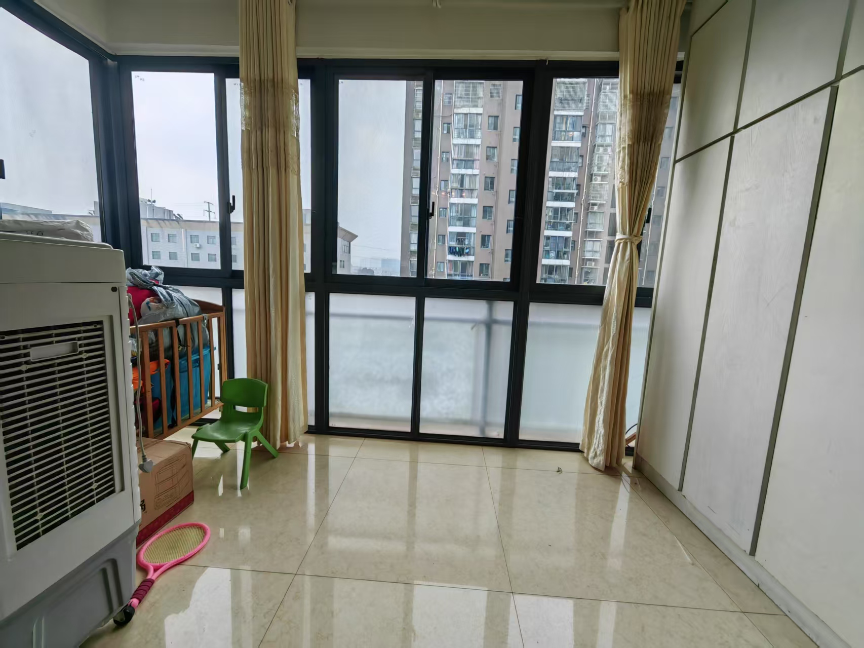 旺佳华府 3室2厅2卫 2080.0元/月 旺佳华府 3室2厅2卫 2080.0元/月室内图