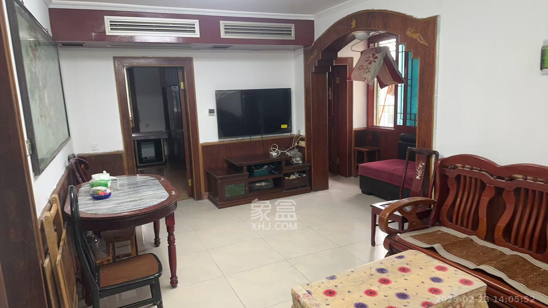 长沙卷烟厂高层小区 2室1厅1卫 1200.0元/月 长沙卷烟厂高层小区 2室1厅1卫 1200.0元/月室内图