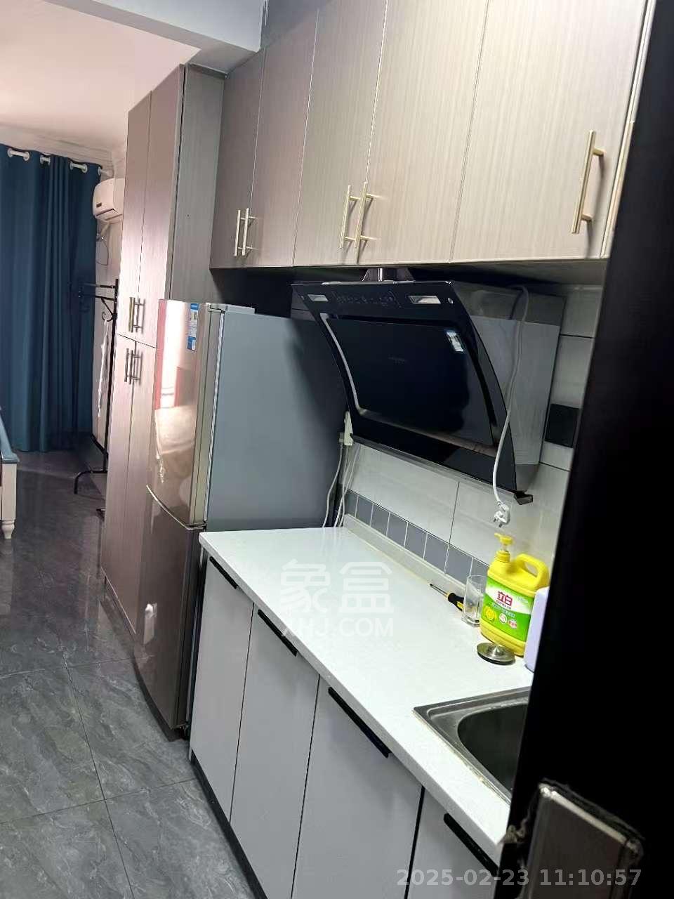奥园城市天骄一期  1室1厅1卫   1500.00元/月室内图