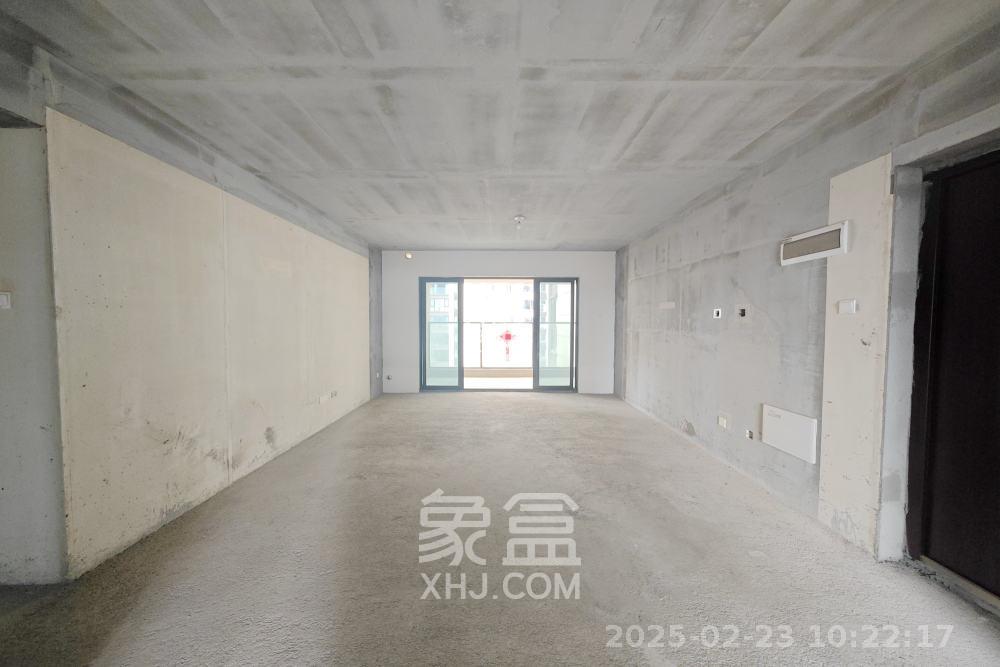 国欣向荣府 4室2厅2卫 1000.0元/月 国欣向荣府 4室2厅2卫 1000.0元/月室内图