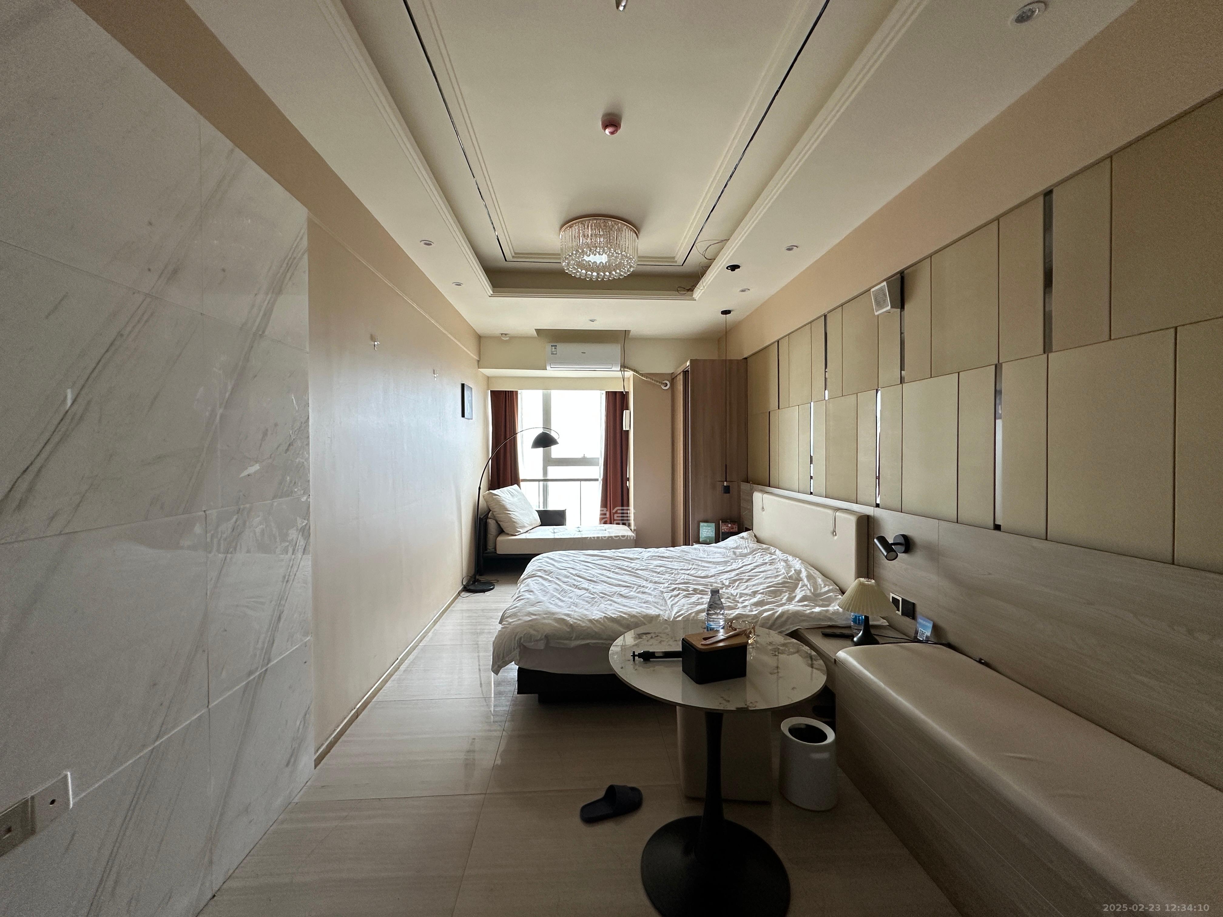 恒大誉府(融誉商业中心) 1室1厅1卫 2000.0元/月 恒大誉府(融誉商业中心) 1室1厅1卫 2000.0元/月室内图