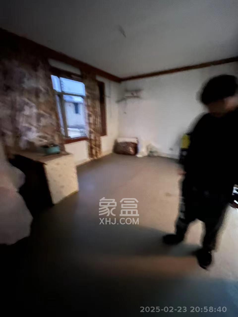 燕山街社区 2室1厅1卫 2100.0元/月 燕山街社区 2室1厅1卫 2100.0元/月室内图