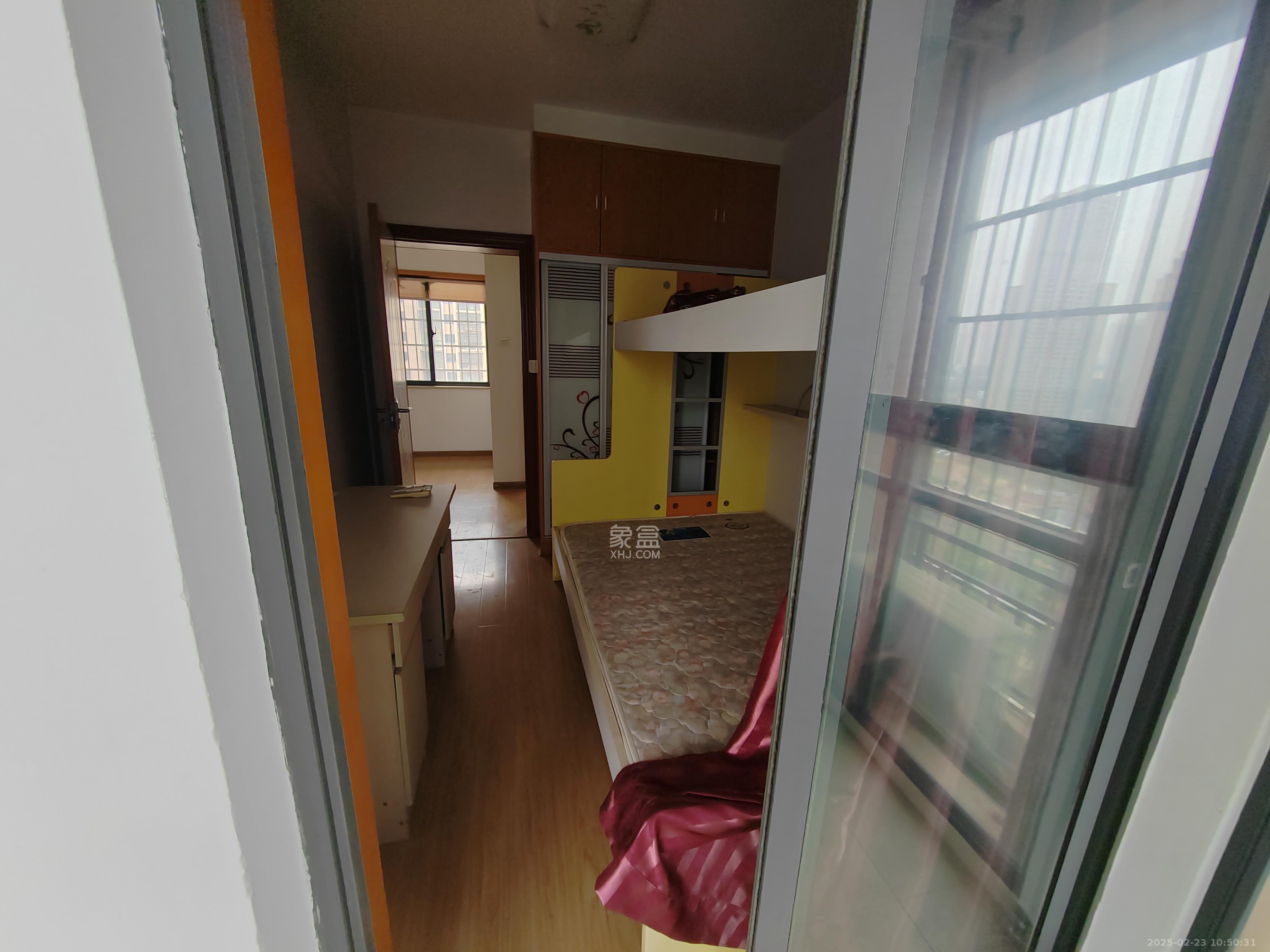 鑫天御景湾  2室2厅1卫    2400.0元/月室内图