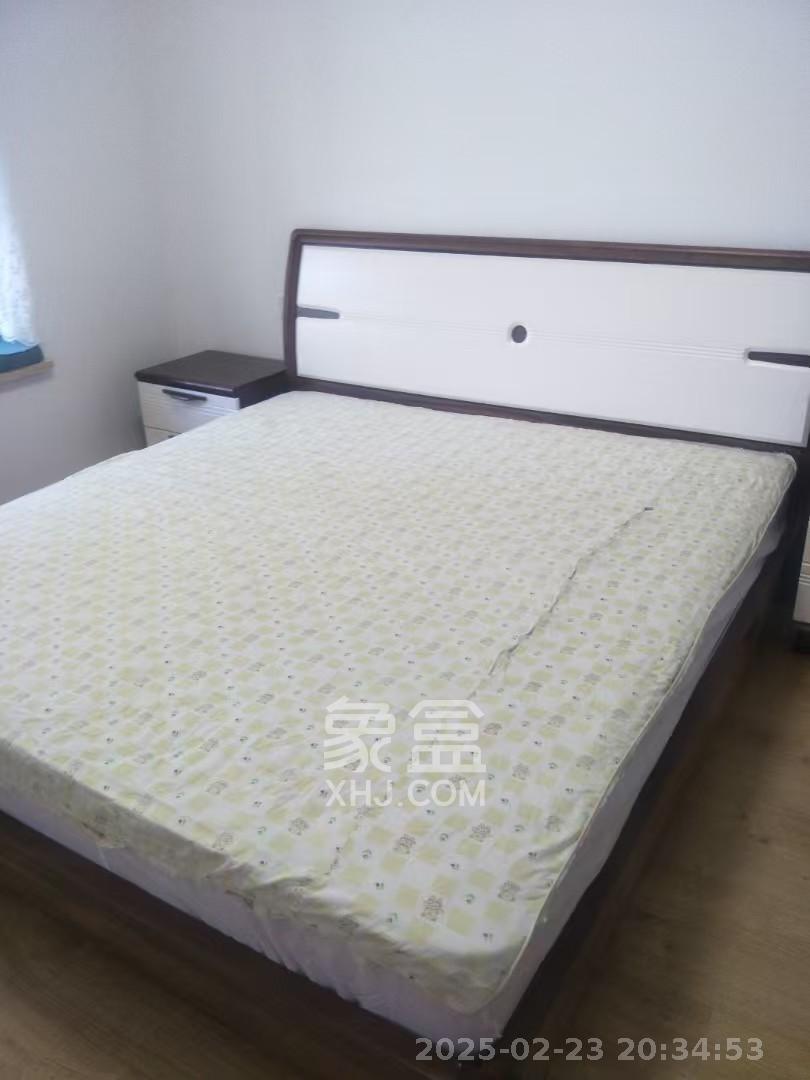 江山帝景哈佛  1室2厅1卫   2200.00元/月室内图