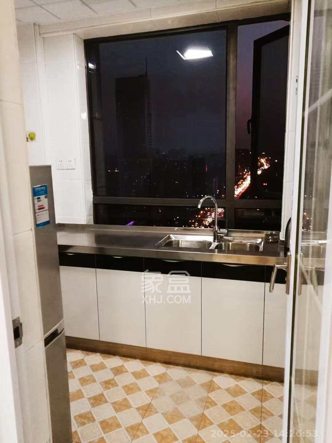 湘域相遇 1室1厅1卫 2600.0元/月 湘域相遇 1室1厅1卫 2600.0元/月室内图