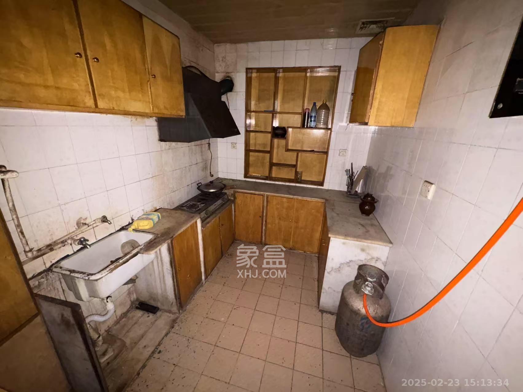 凤凰城 3室1厅1卫 2600.0元/月 凤凰城 3室1厅1卫 2600.0元/月室内图