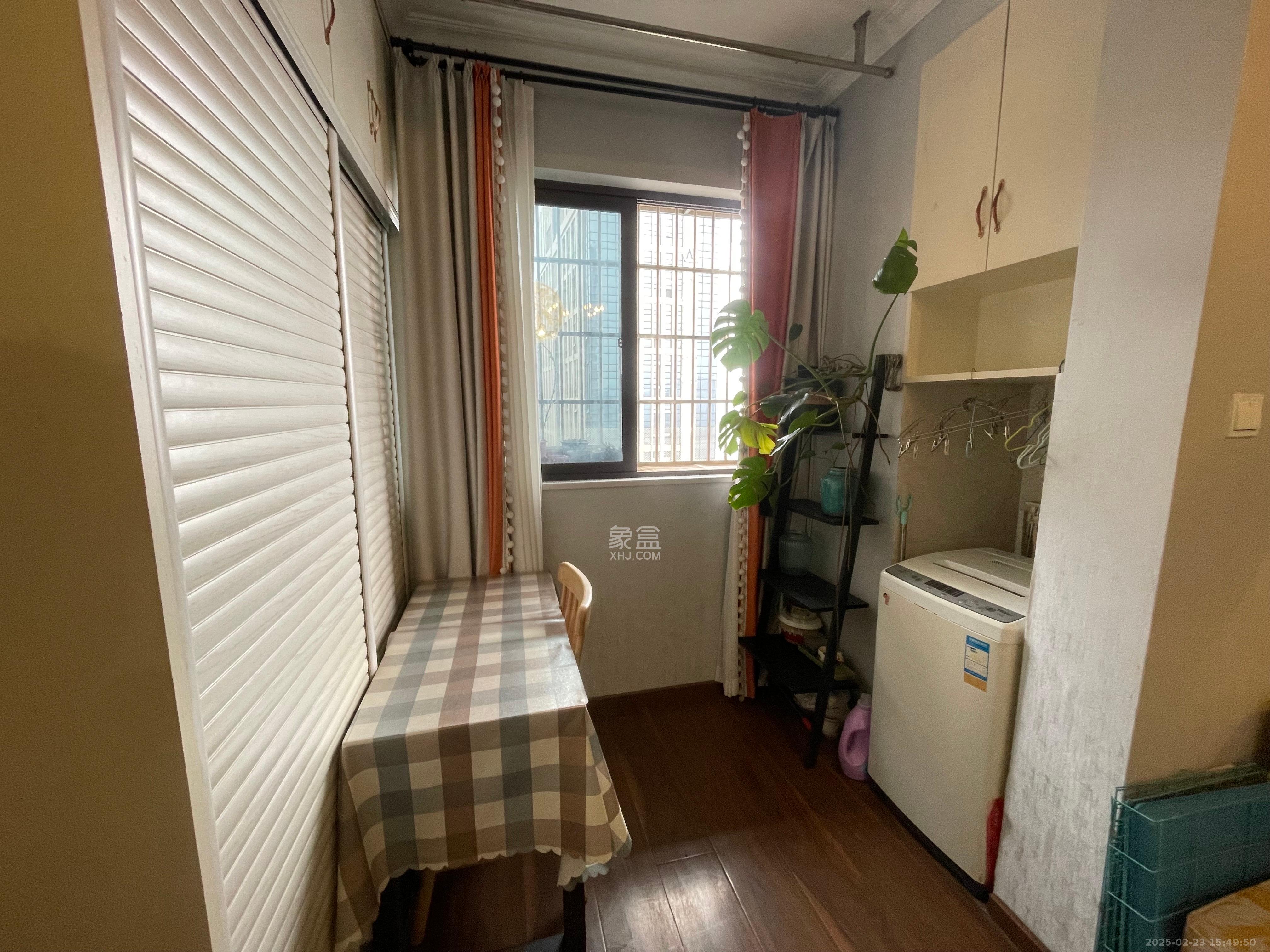 芒果天地(芒果雅苑)  1室1厅1卫   1550.00元/月室内图