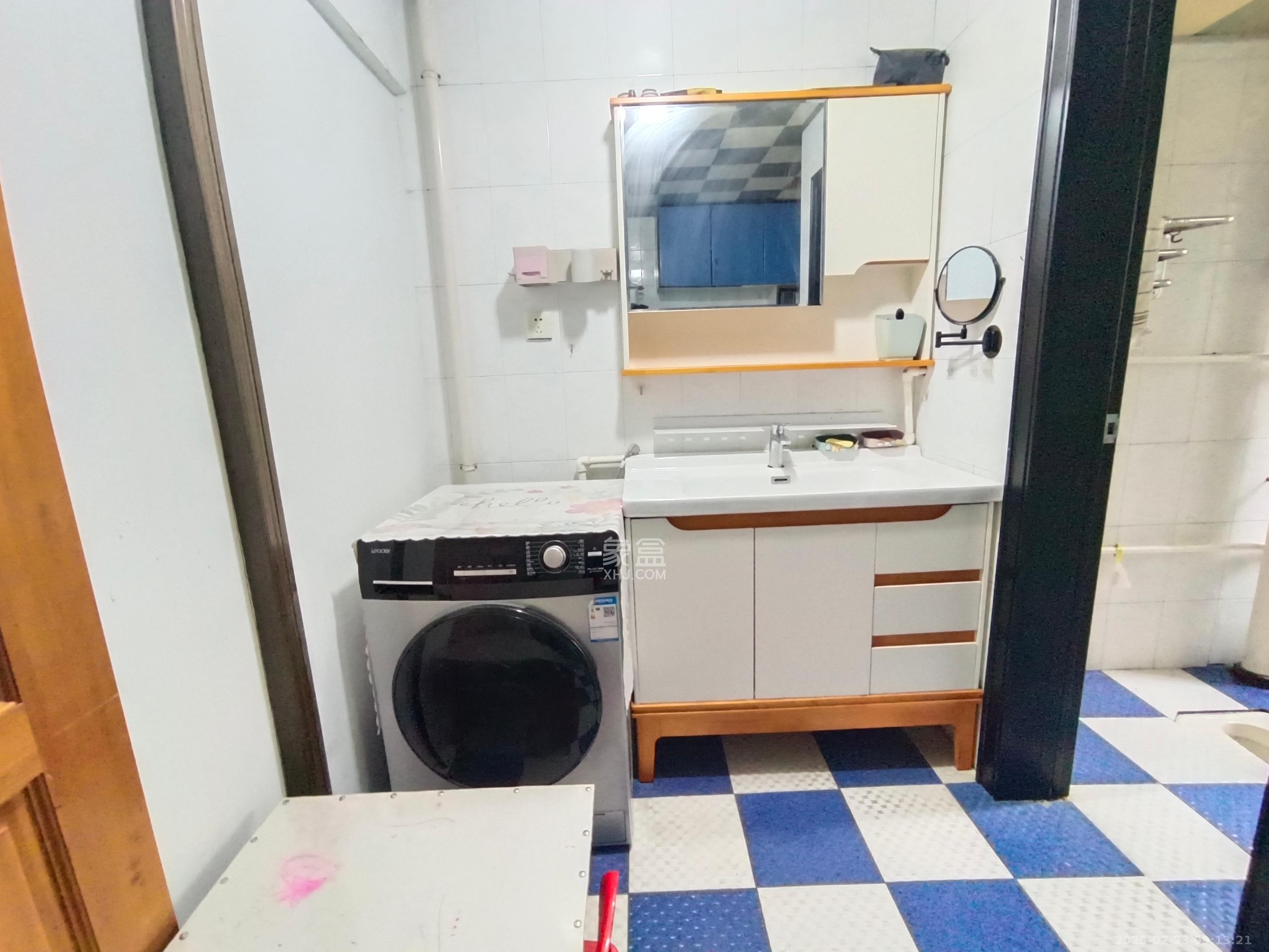 马王堆汽配城 2室1厅1卫 2100.0元/月 马王堆汽配城 2室1厅1卫 2100.0元/月室内图