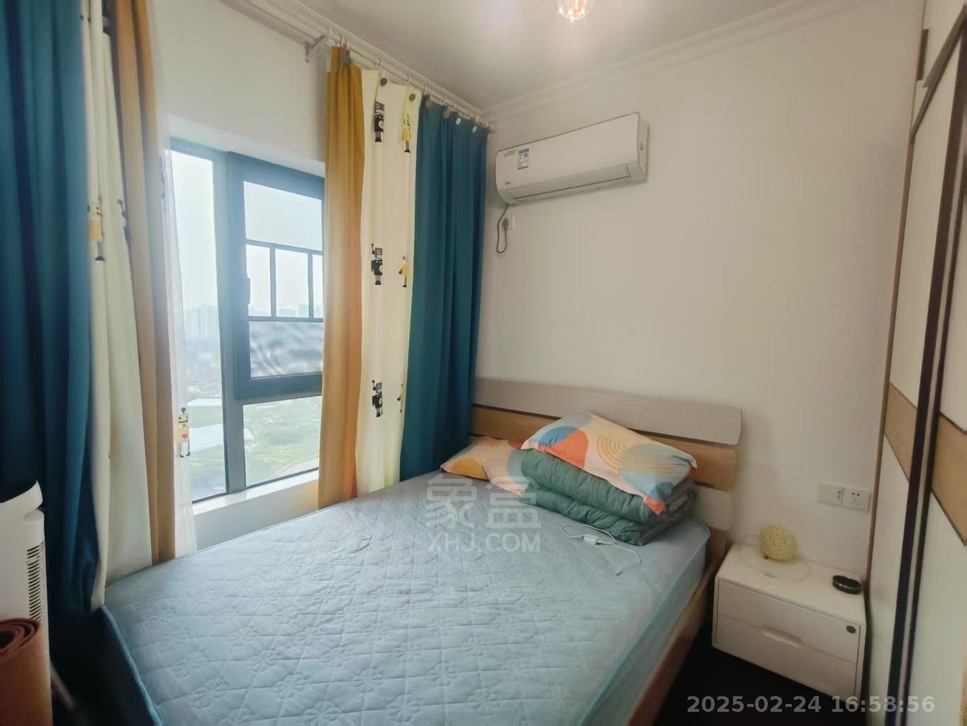 凯风珑城 2室1厅1卫 1400.0元/月 凯风珑城 2室1厅1卫 1400.0元/月室内图