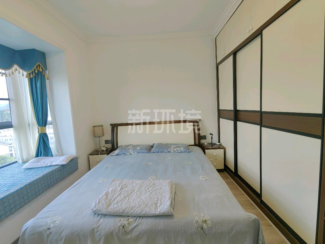 熙城春天 3室2厅2卫 81.0万 熙城春天 3室2厅2卫 81.0万客厅